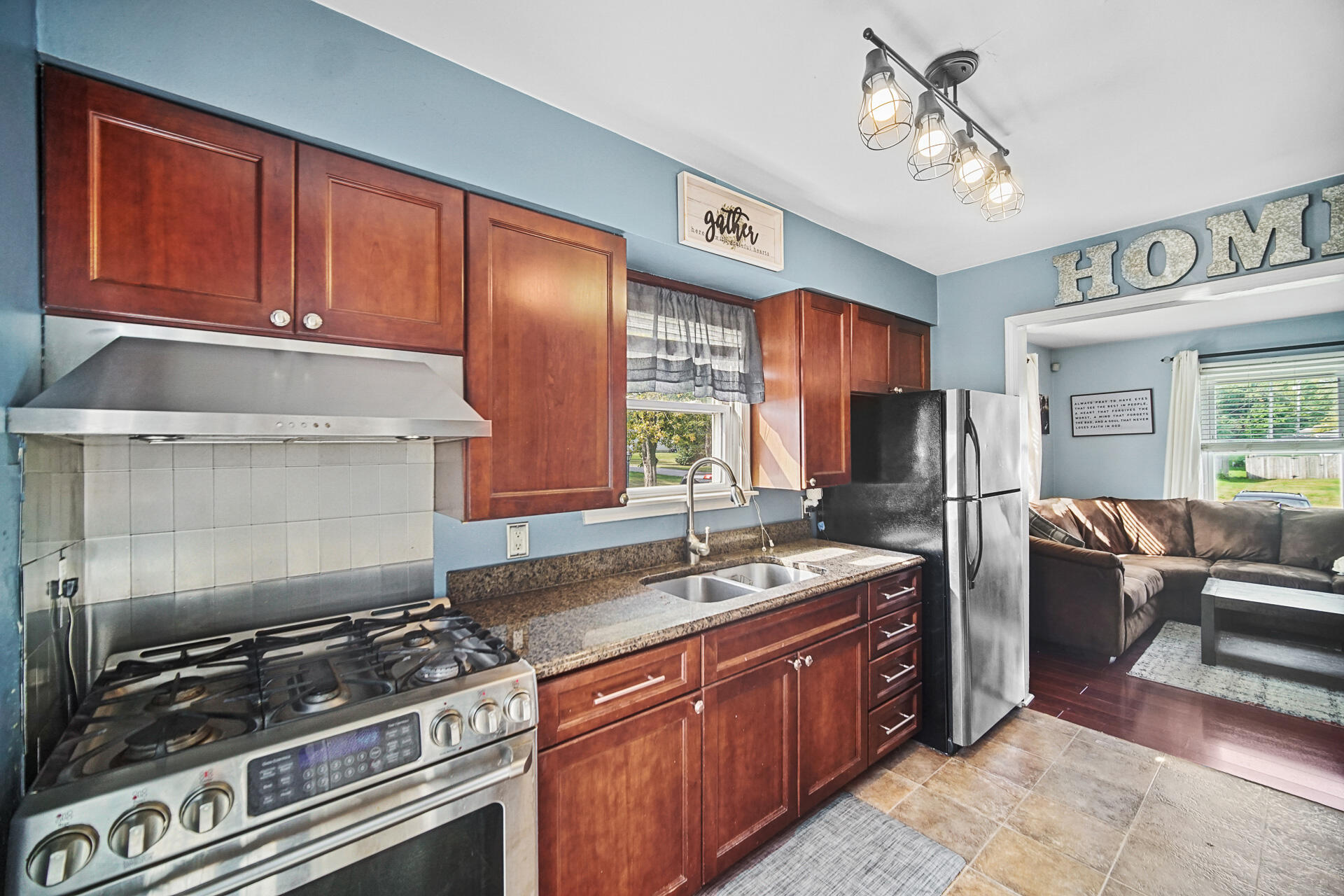 7533 Independence Street