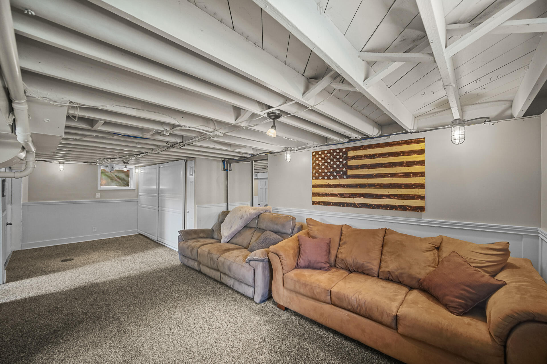 7533 Independence Street