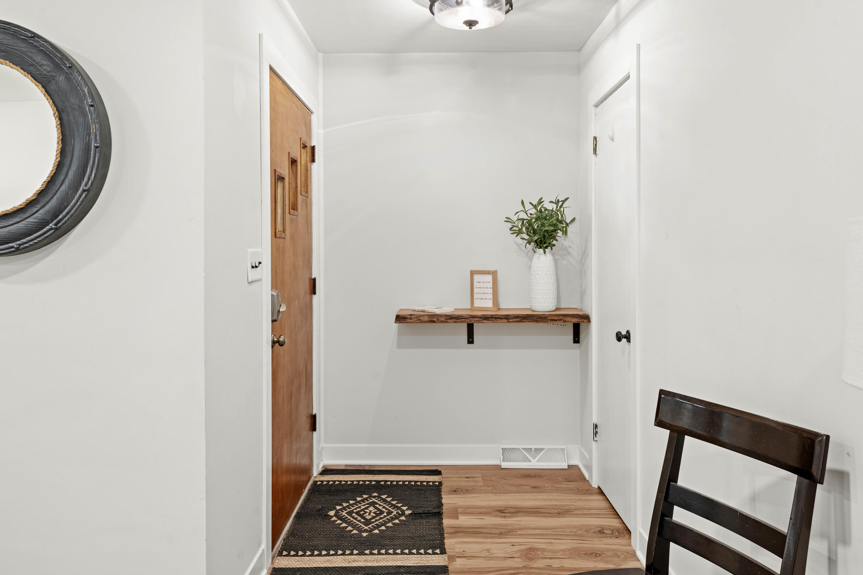 7201 W 140th Place