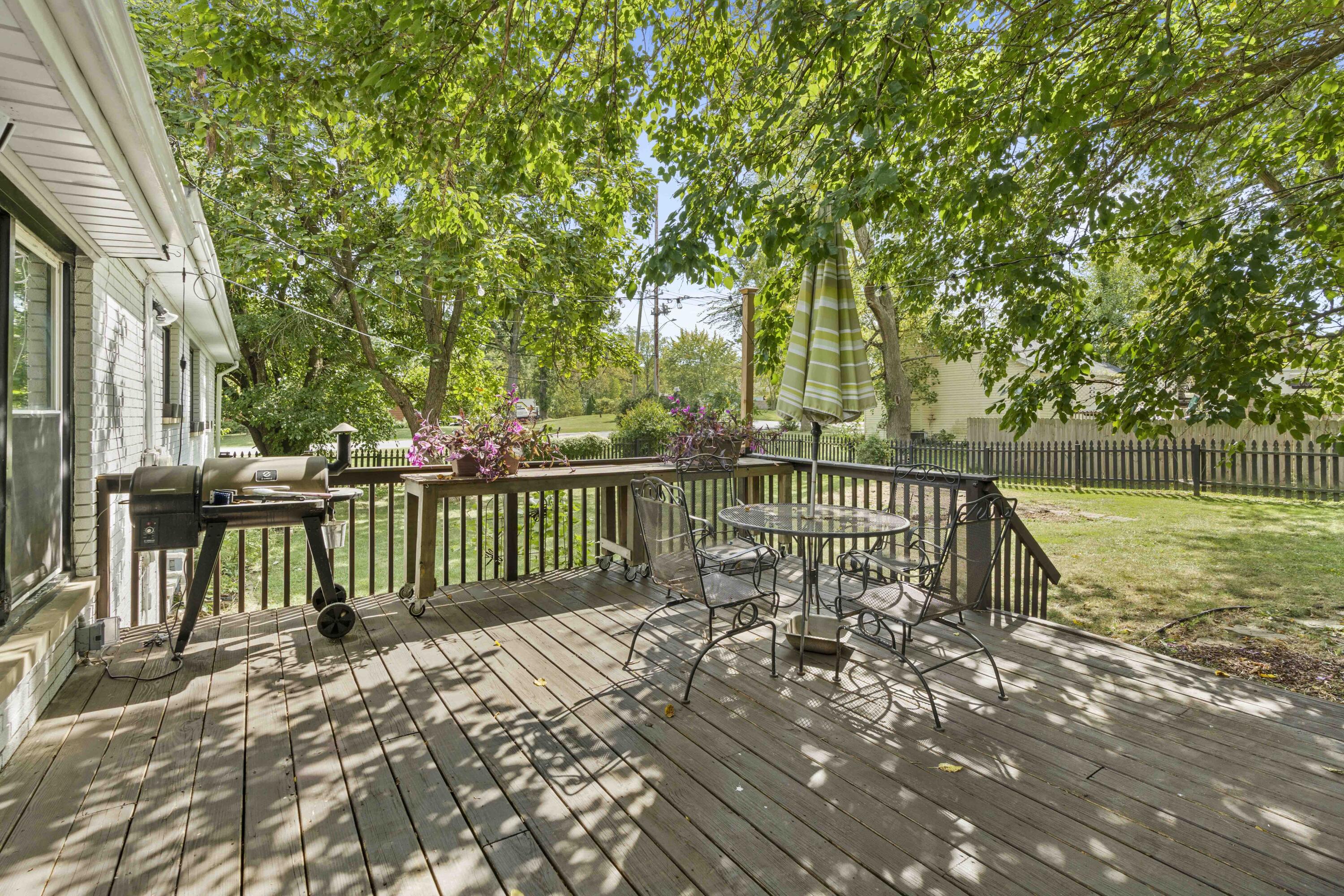 7201 W 140th Place