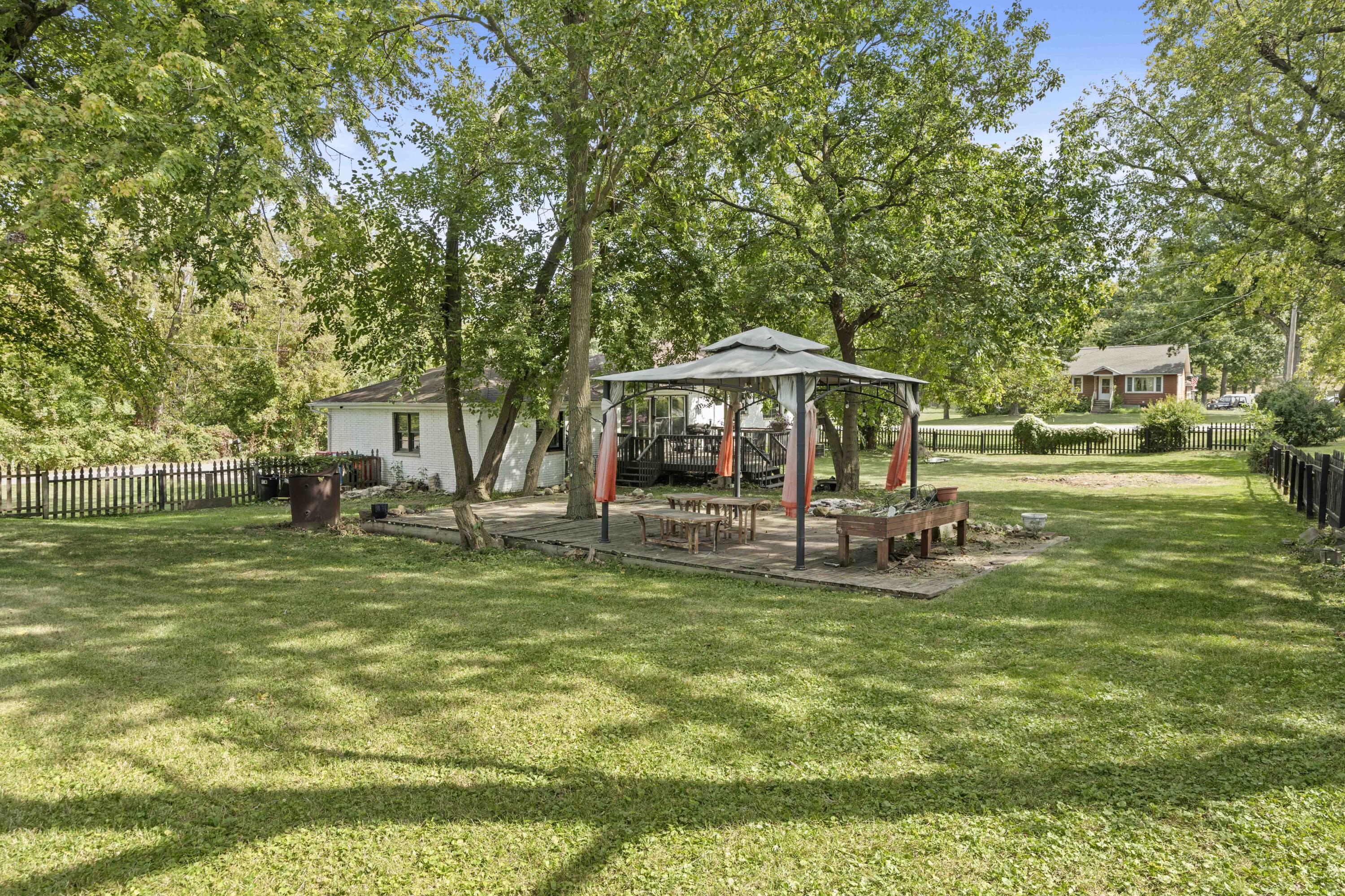 7201 W 140th Place