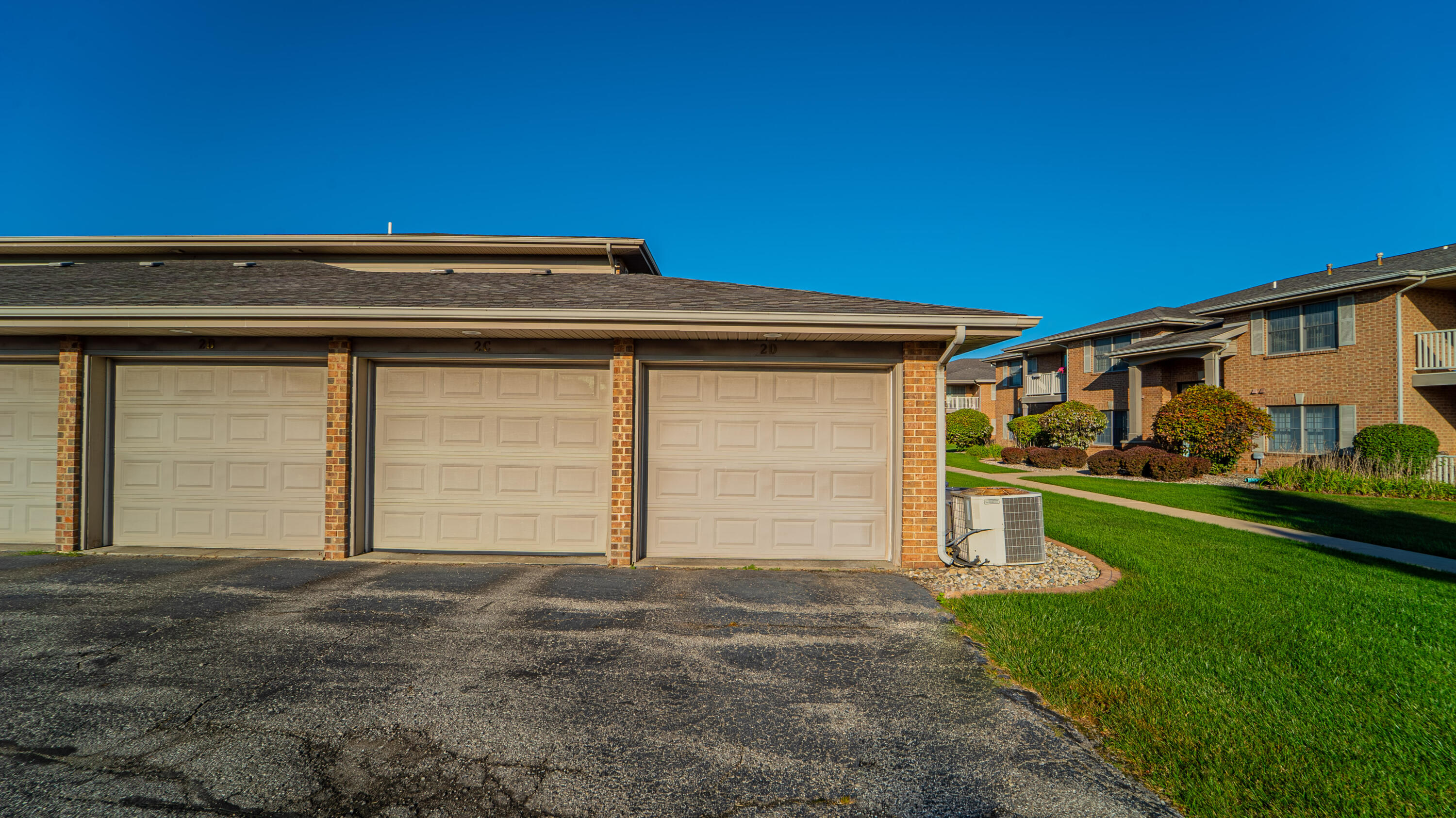 9743 Wildwood Court Unit: 2D
