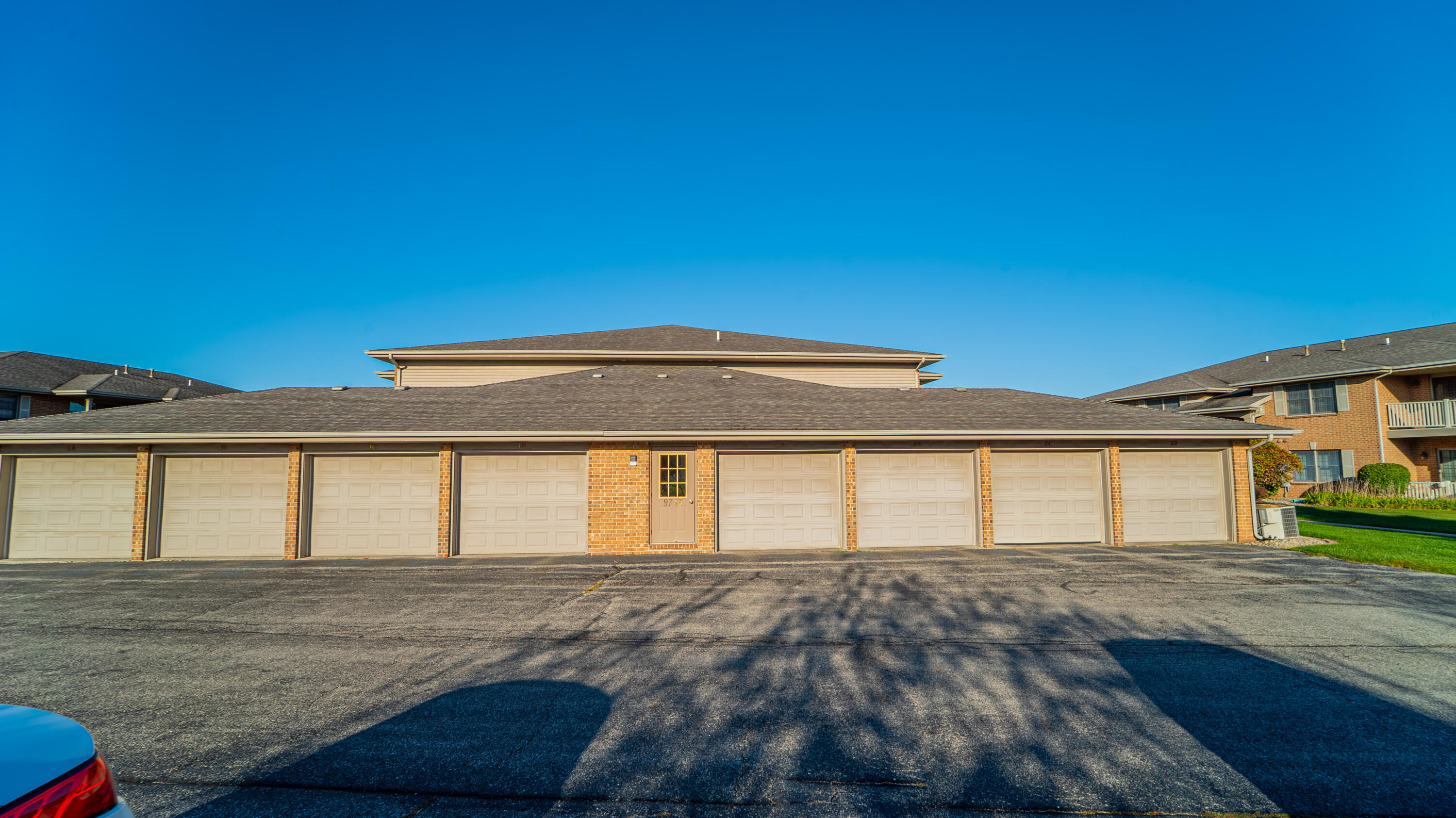 9743 Wildwood Court Unit: 2D