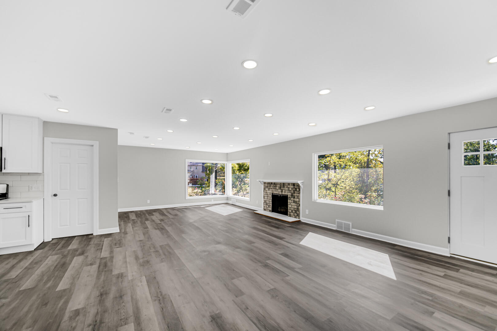 52 Highland Road