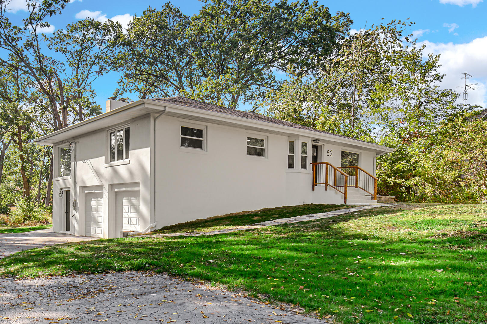 52 Highland Road