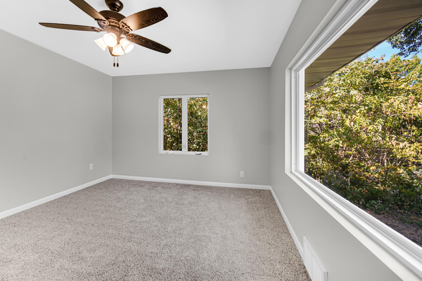 52 Highland Road