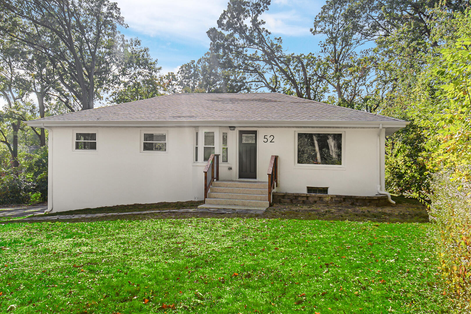 52 Highland Road