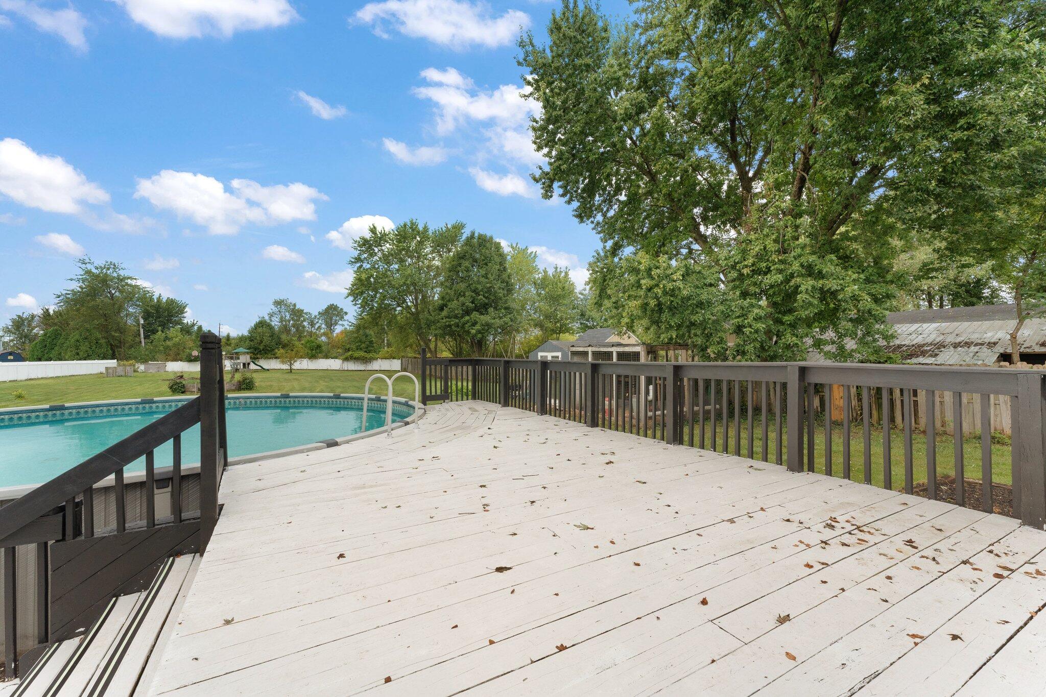 1405 W 179th Place
