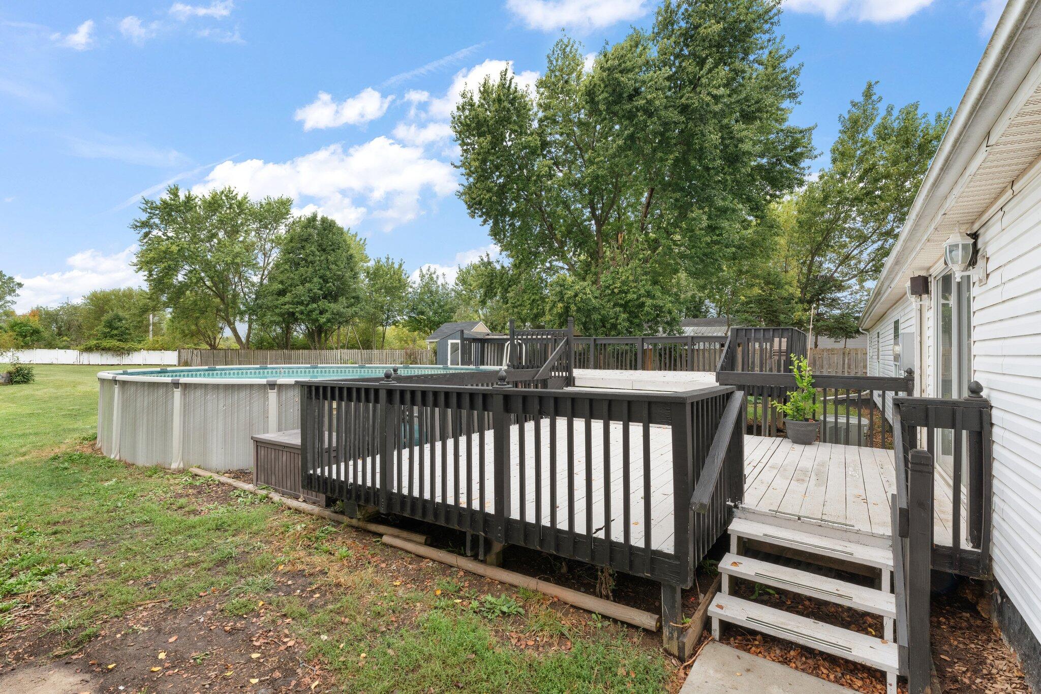 1405 W 179th Place