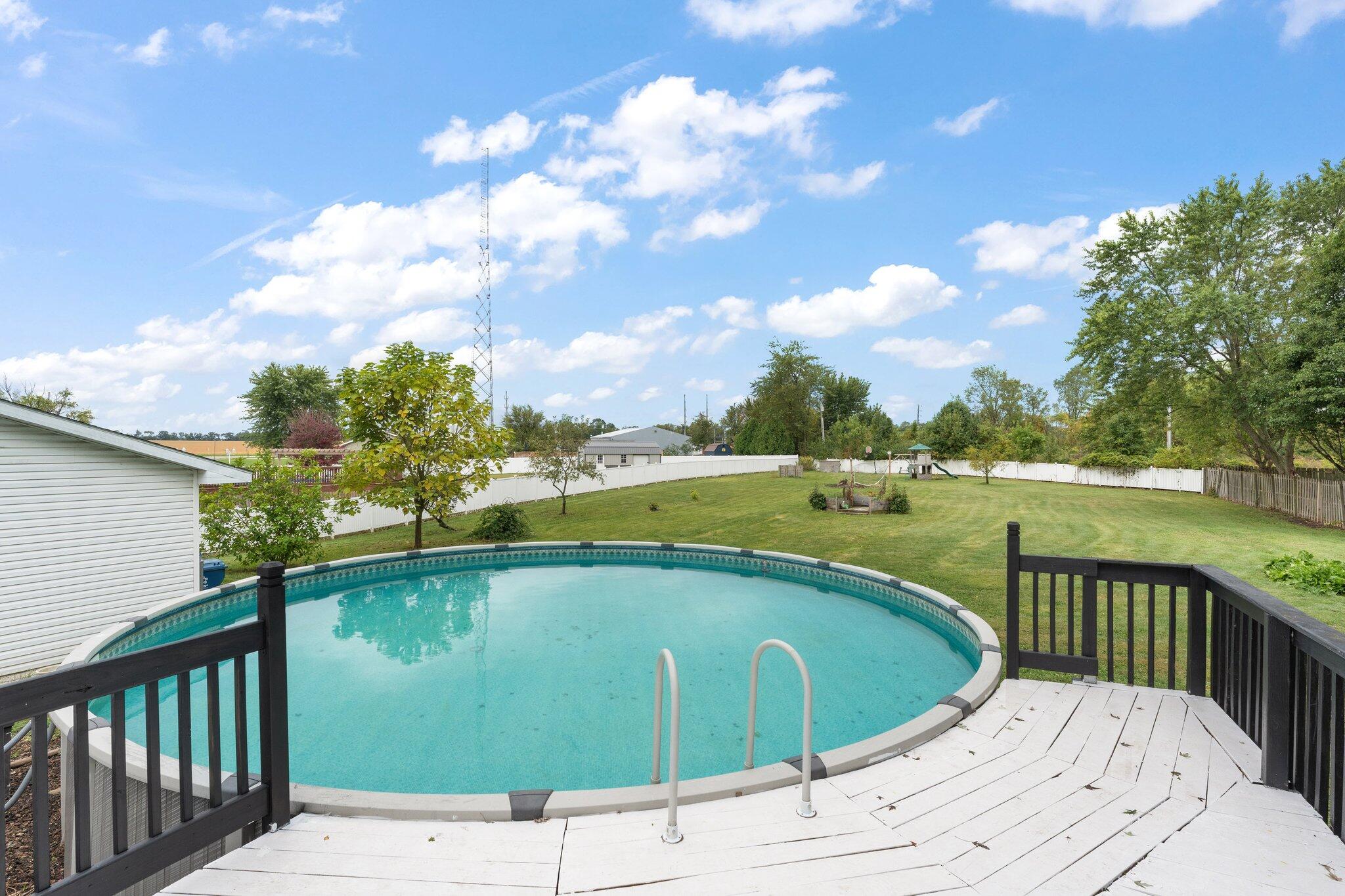 1405 W 179th Place