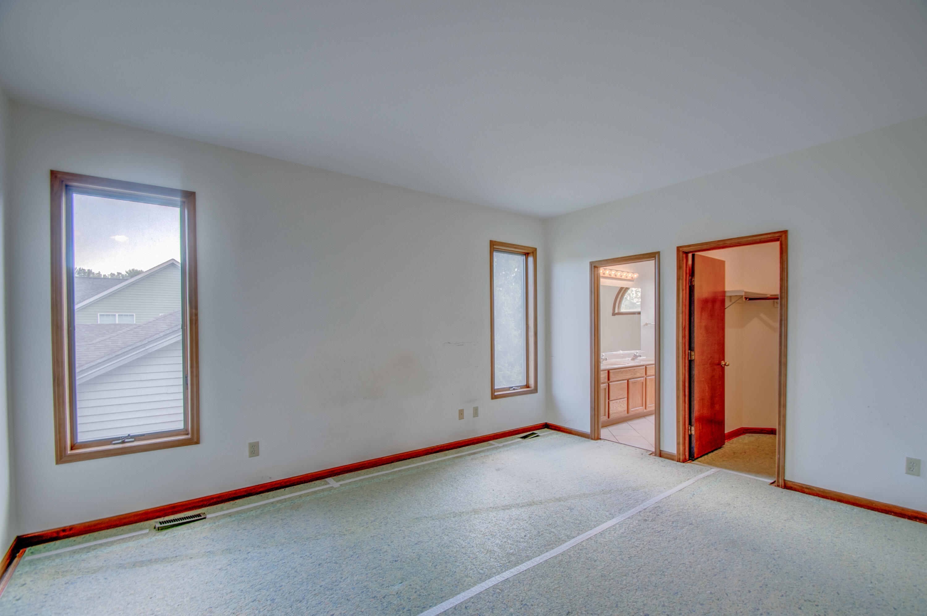 1404 Canterbury Court