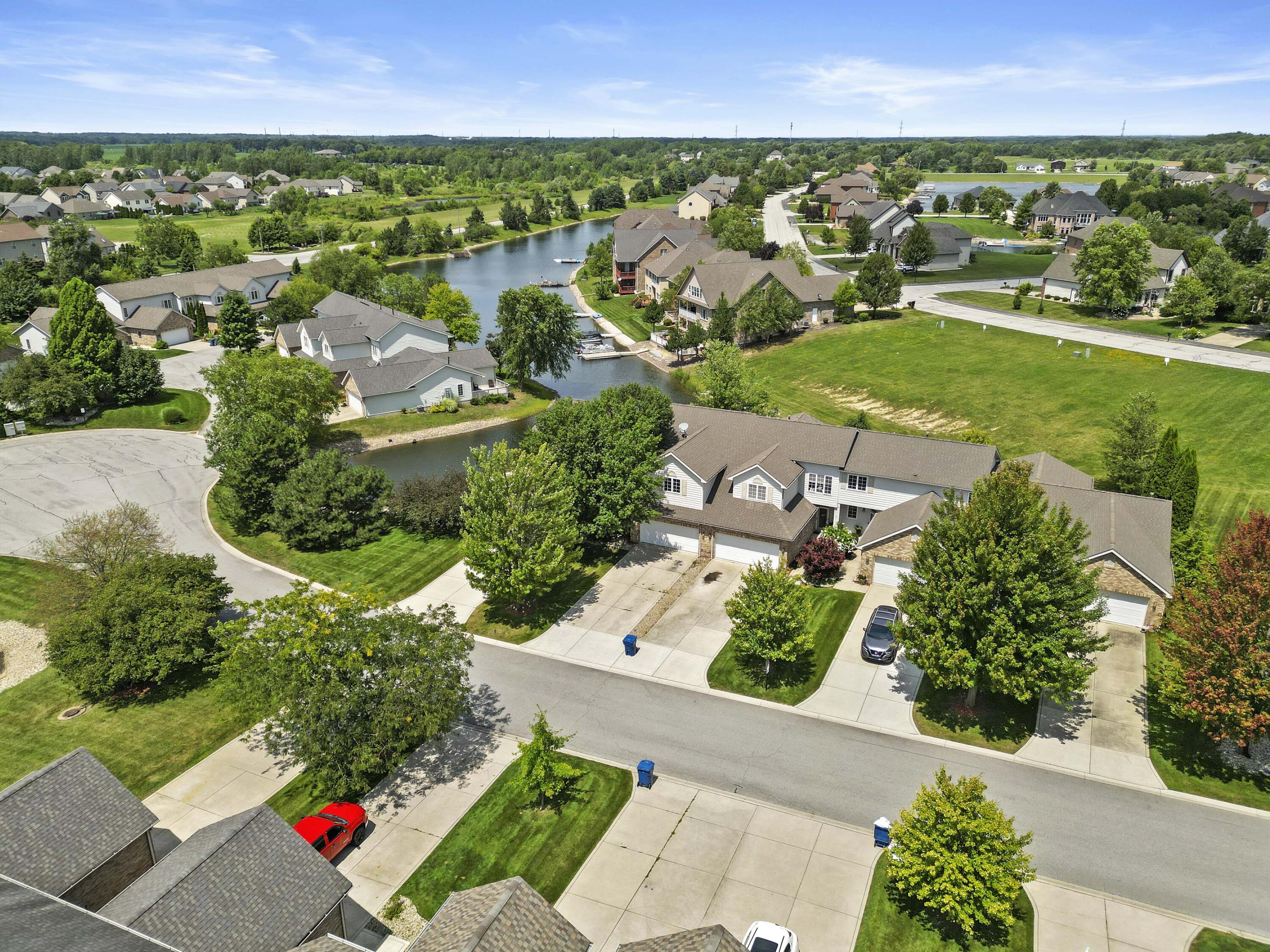 8122 Tuckaway Court