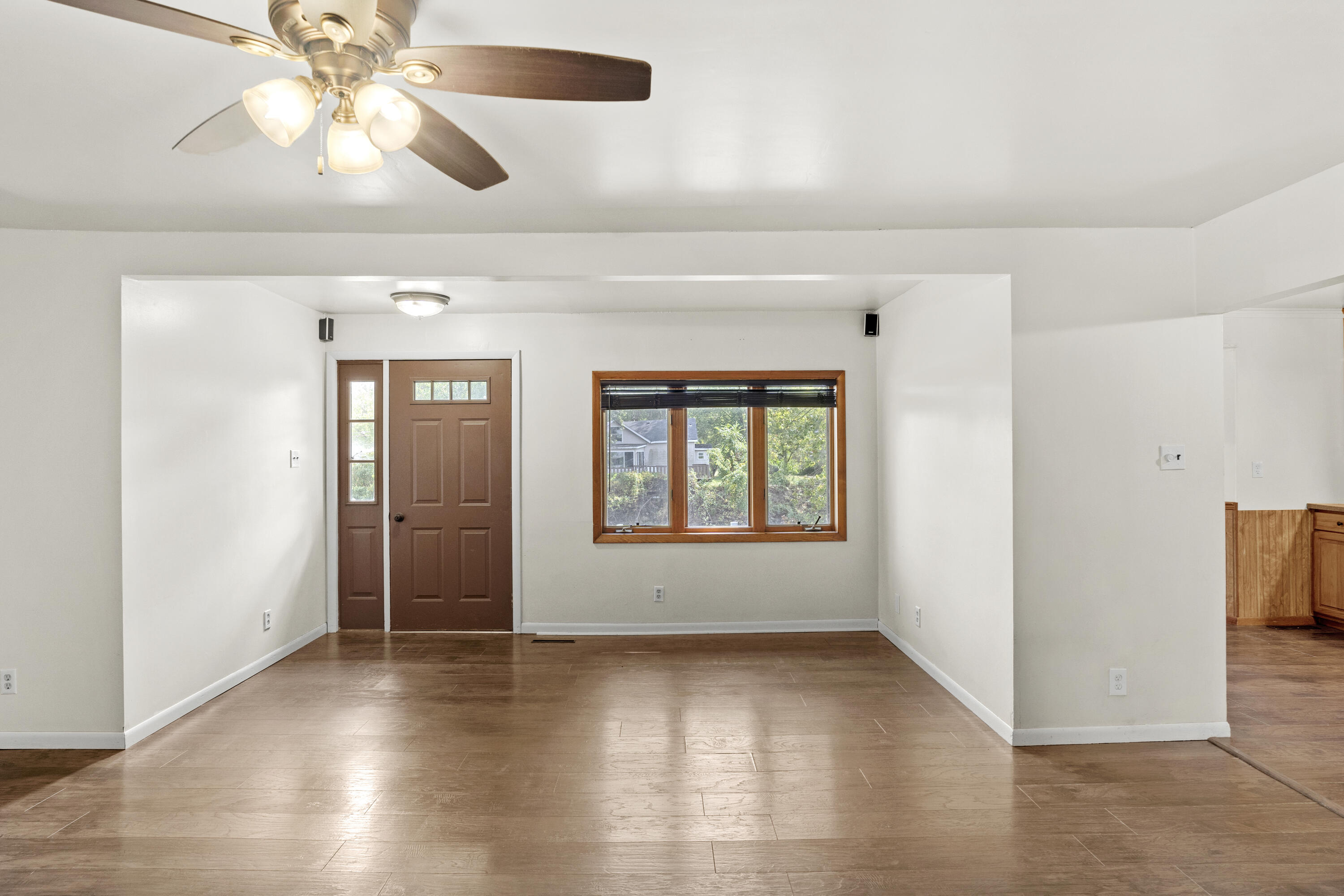 1148 S 625 W