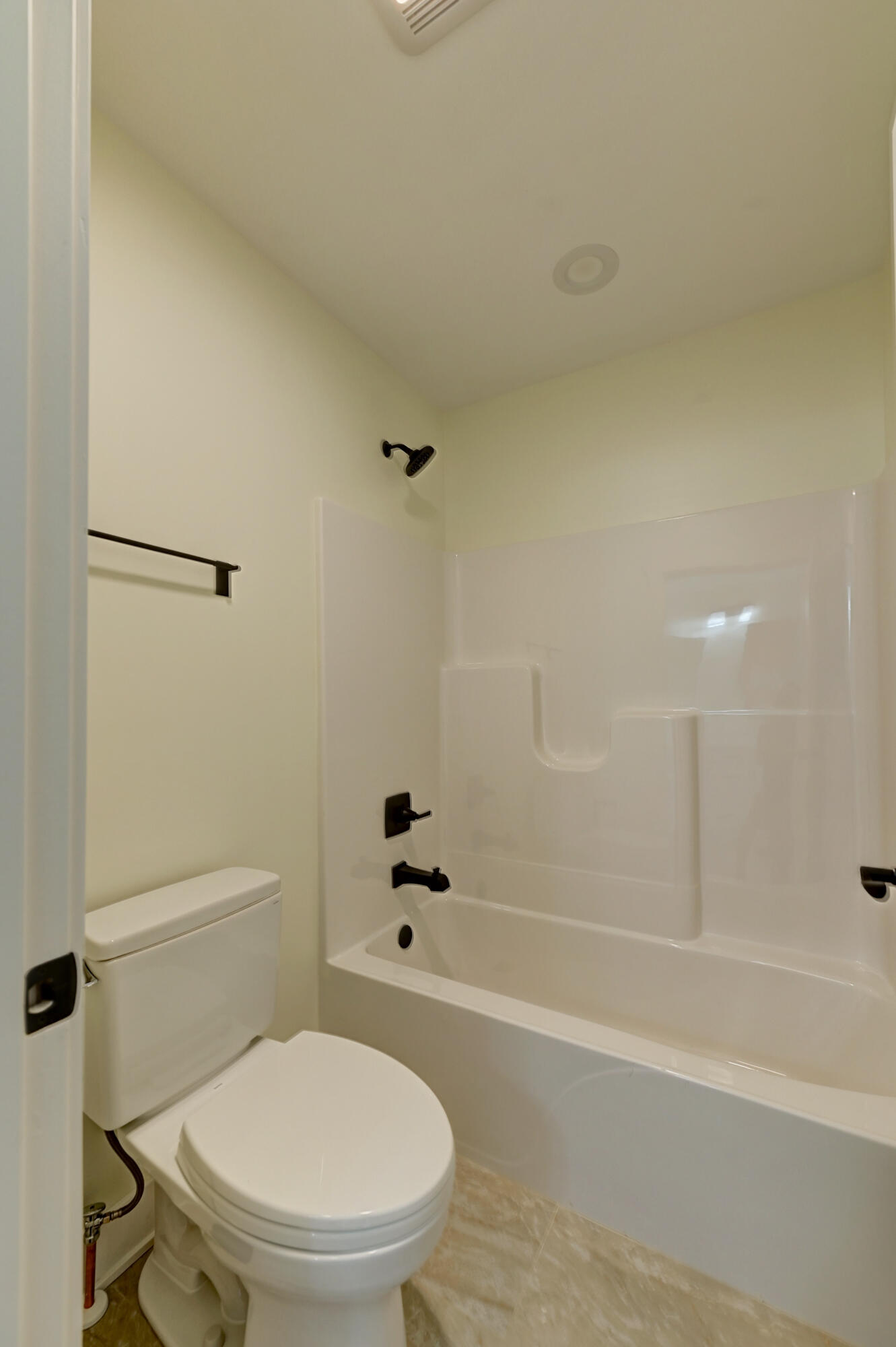 9544 Fescue Drive