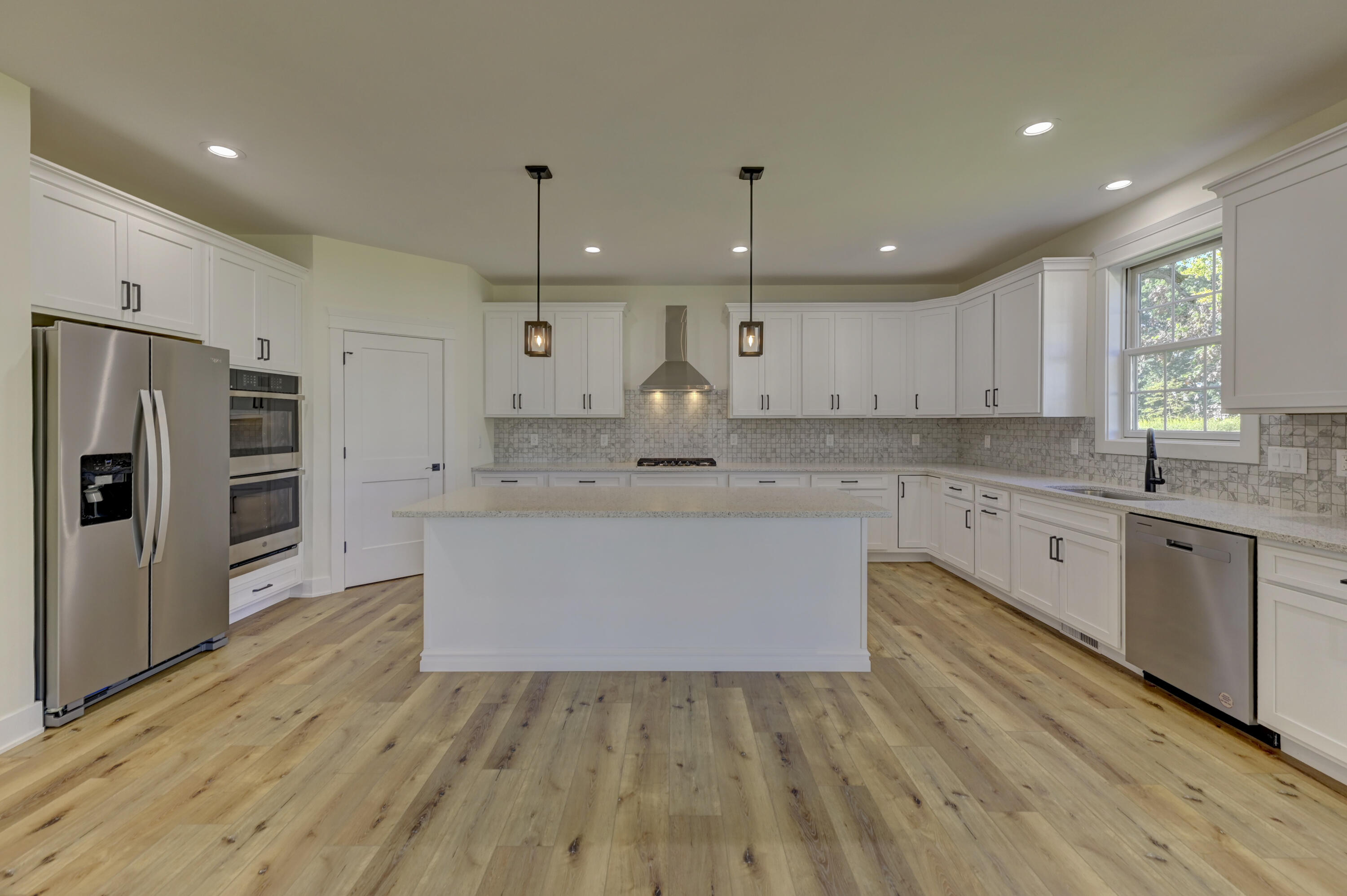 9544 Fescue Drive