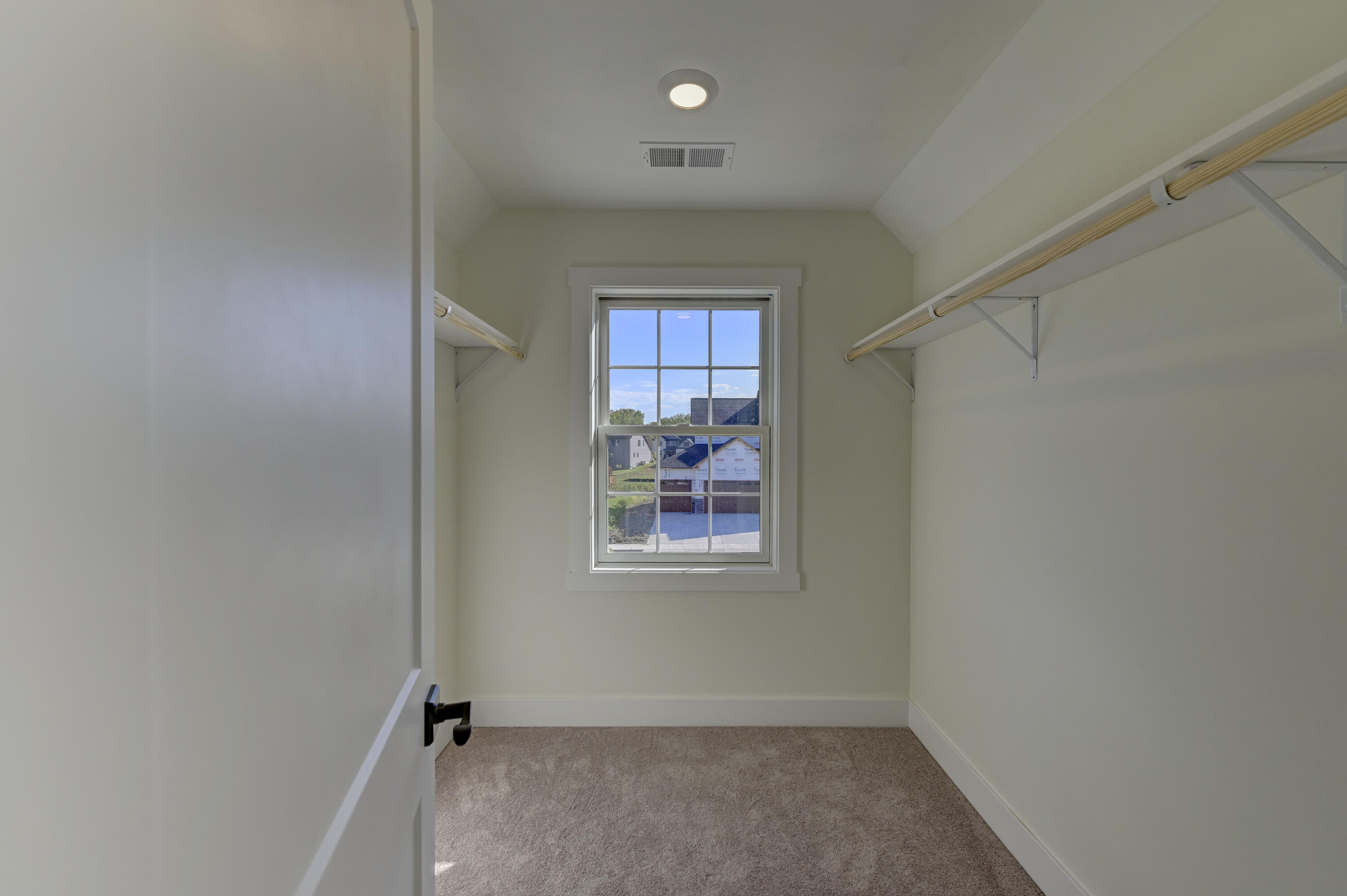 9544 Fescue Drive