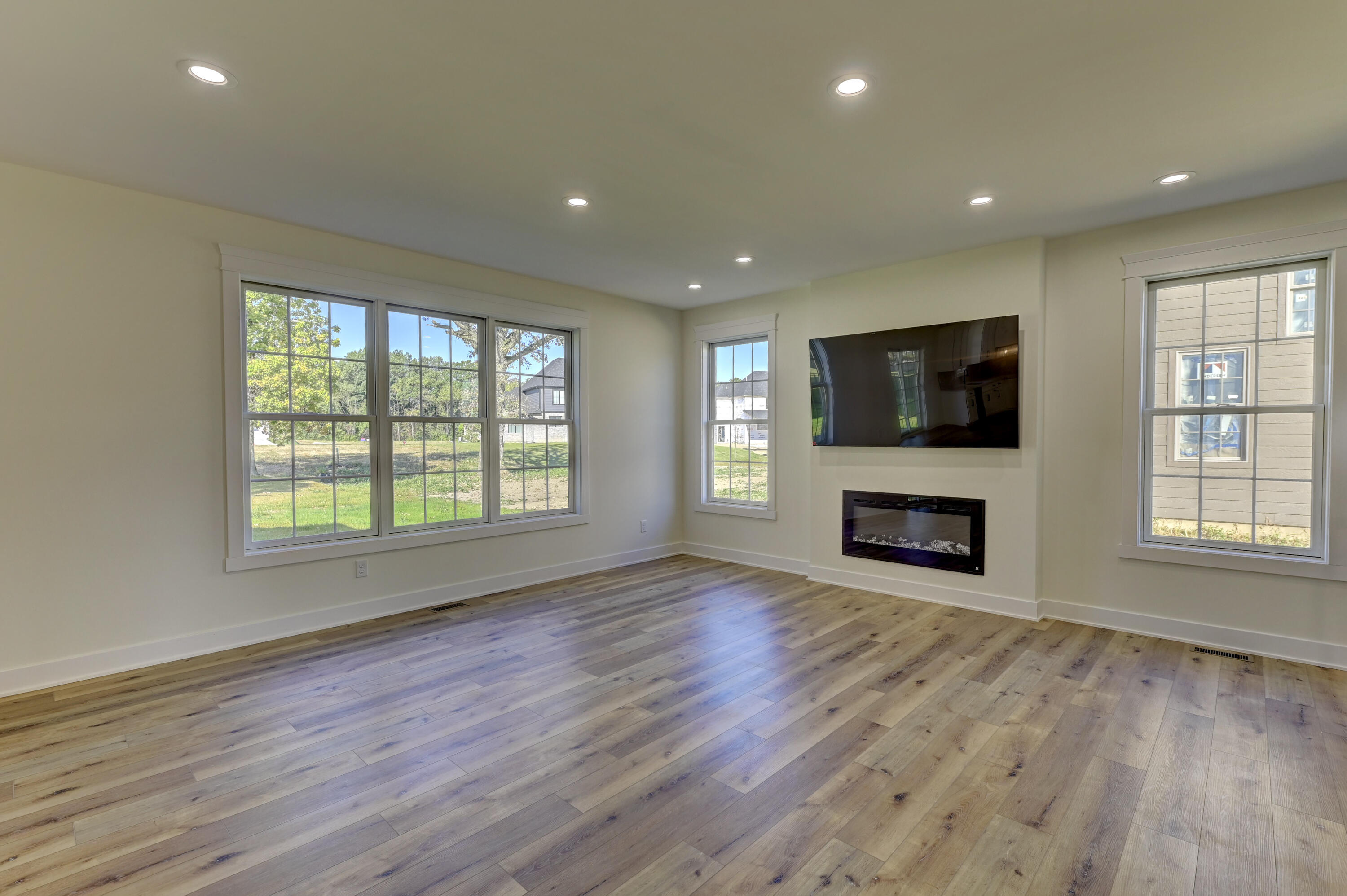 9544 Fescue Drive