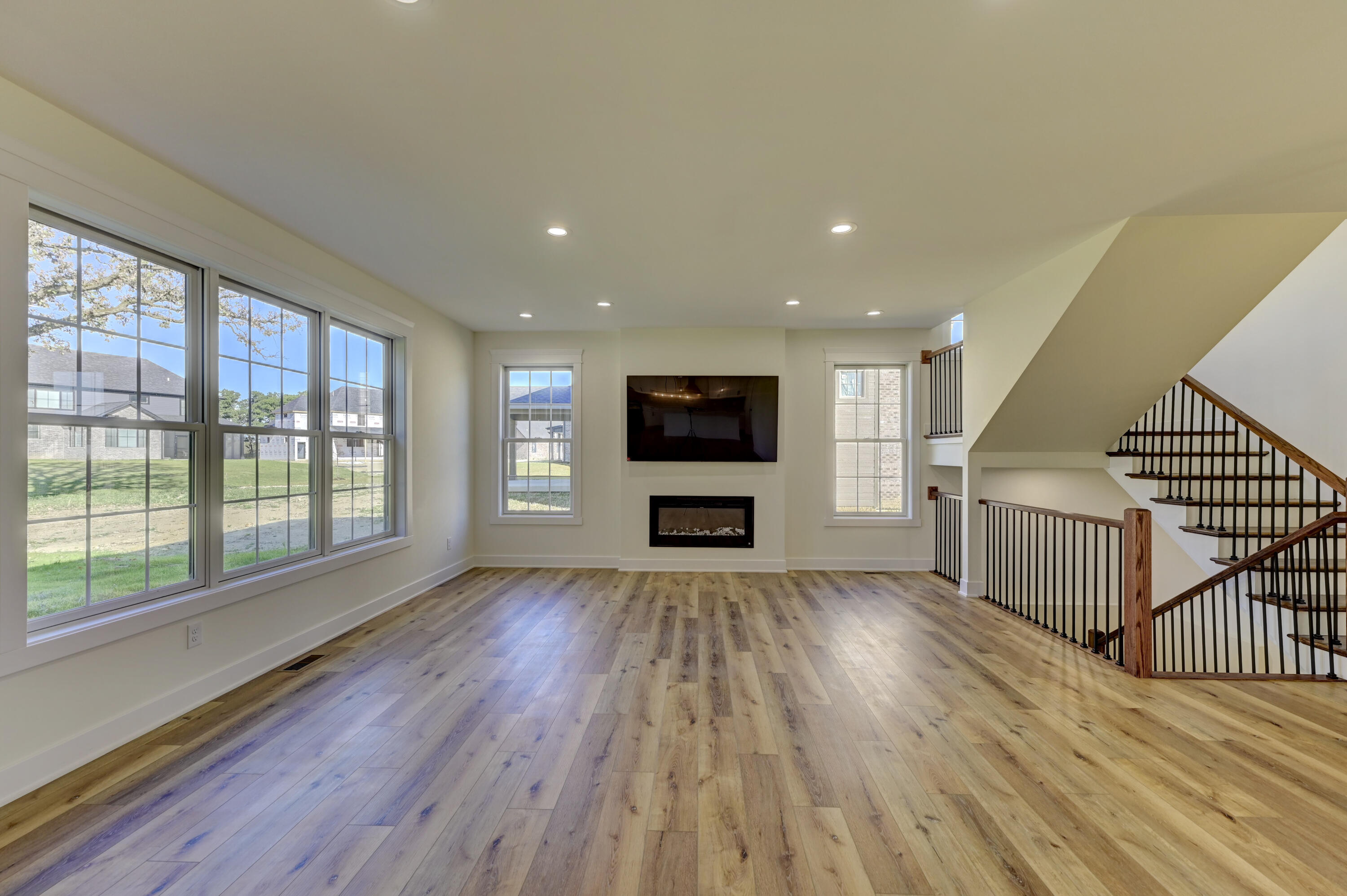 9544 Fescue Drive
