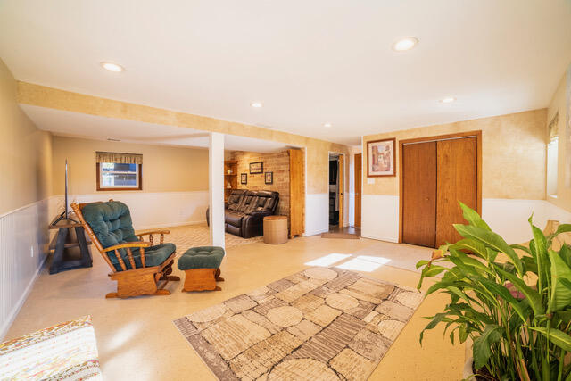 6072 Mill Run Avenue