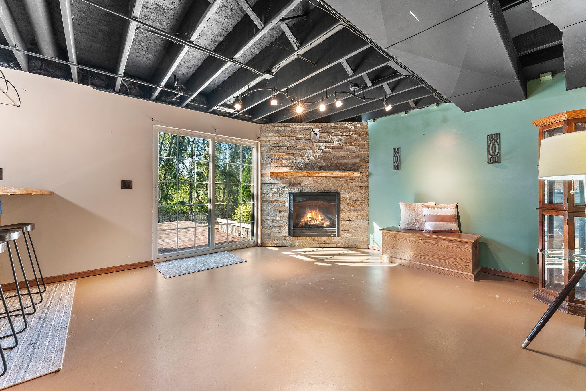 12700 Marsh Landing Pkwy
