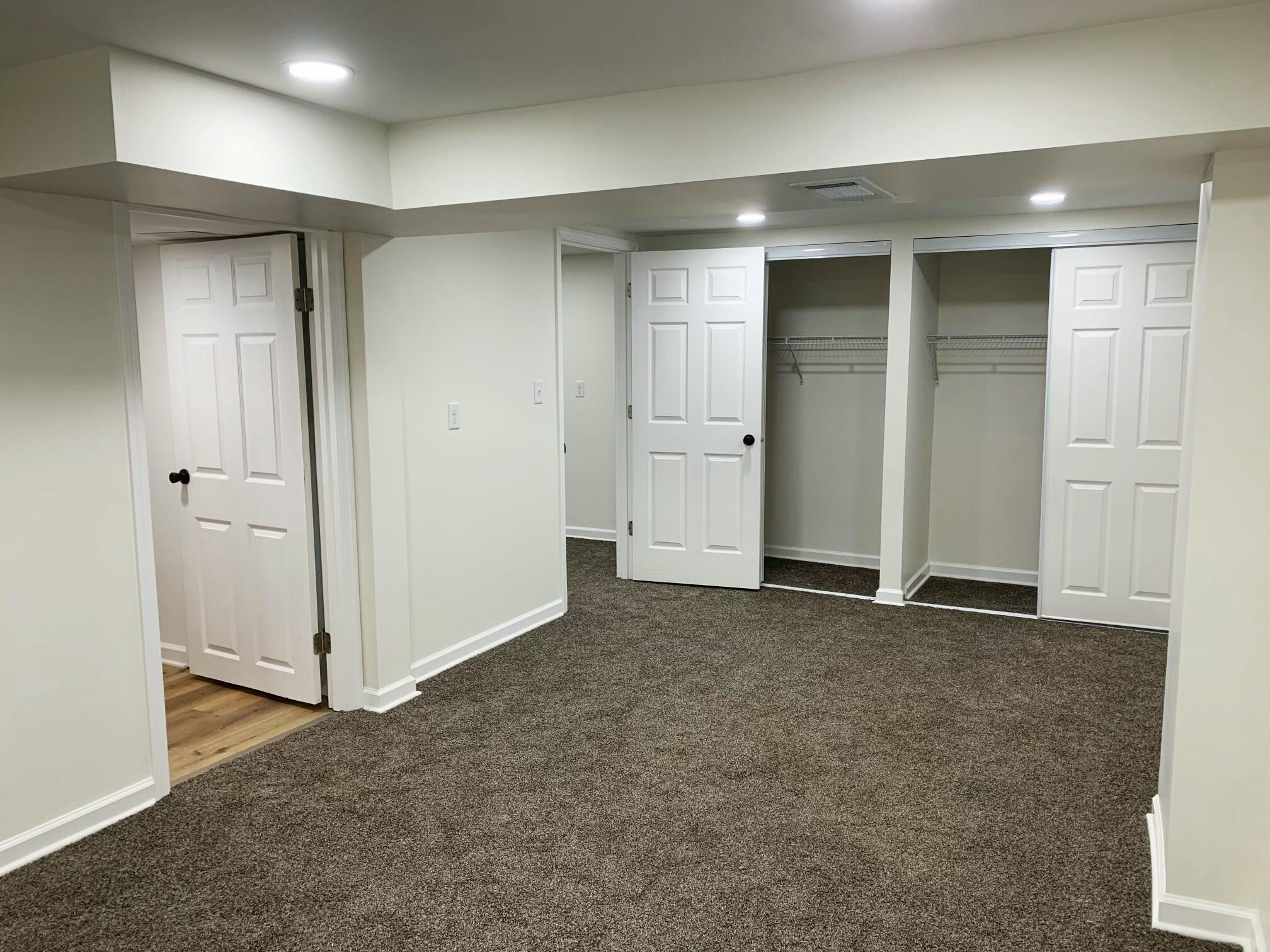 1308 W 61st Place