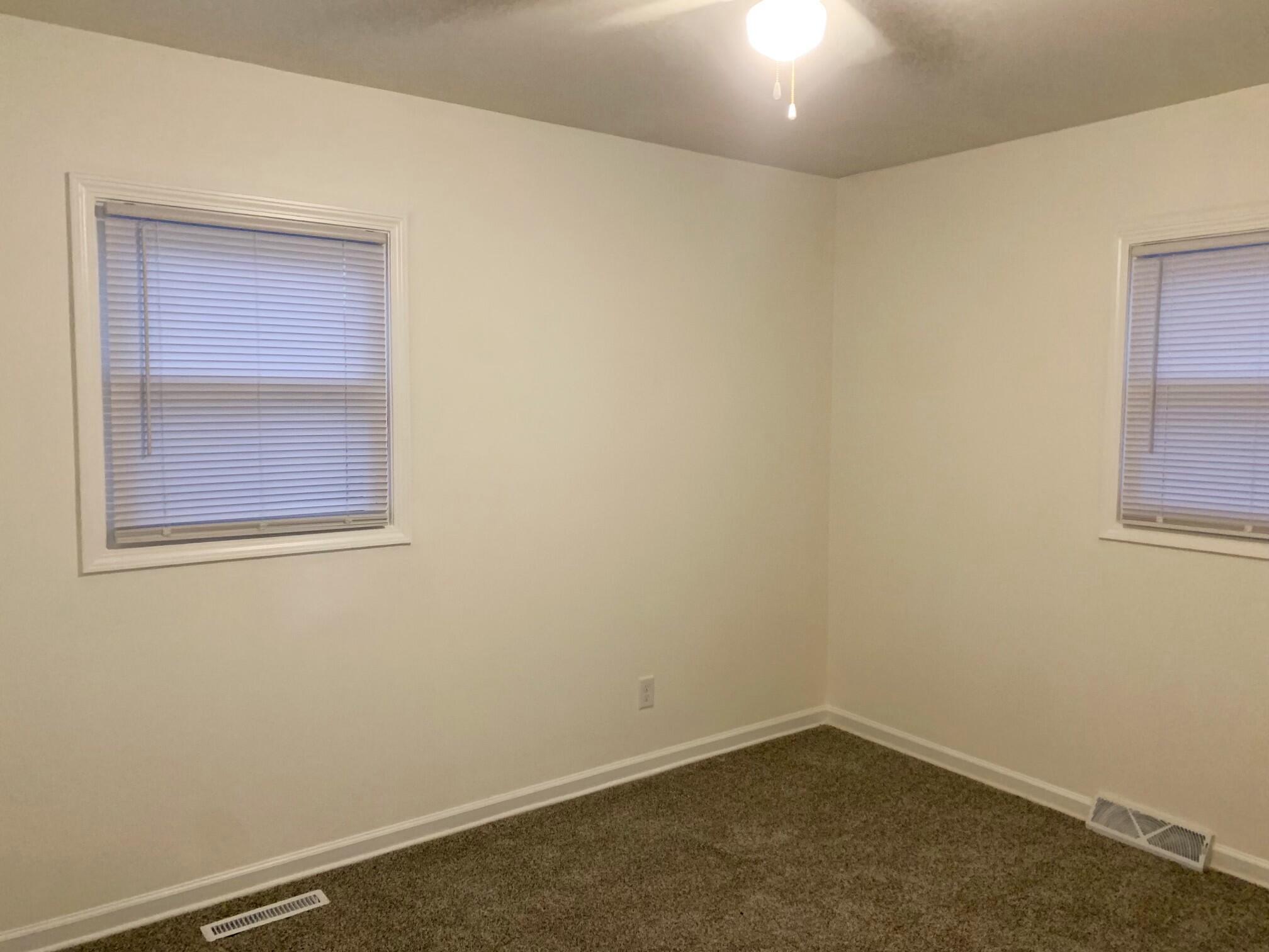 1308 W 61st Place