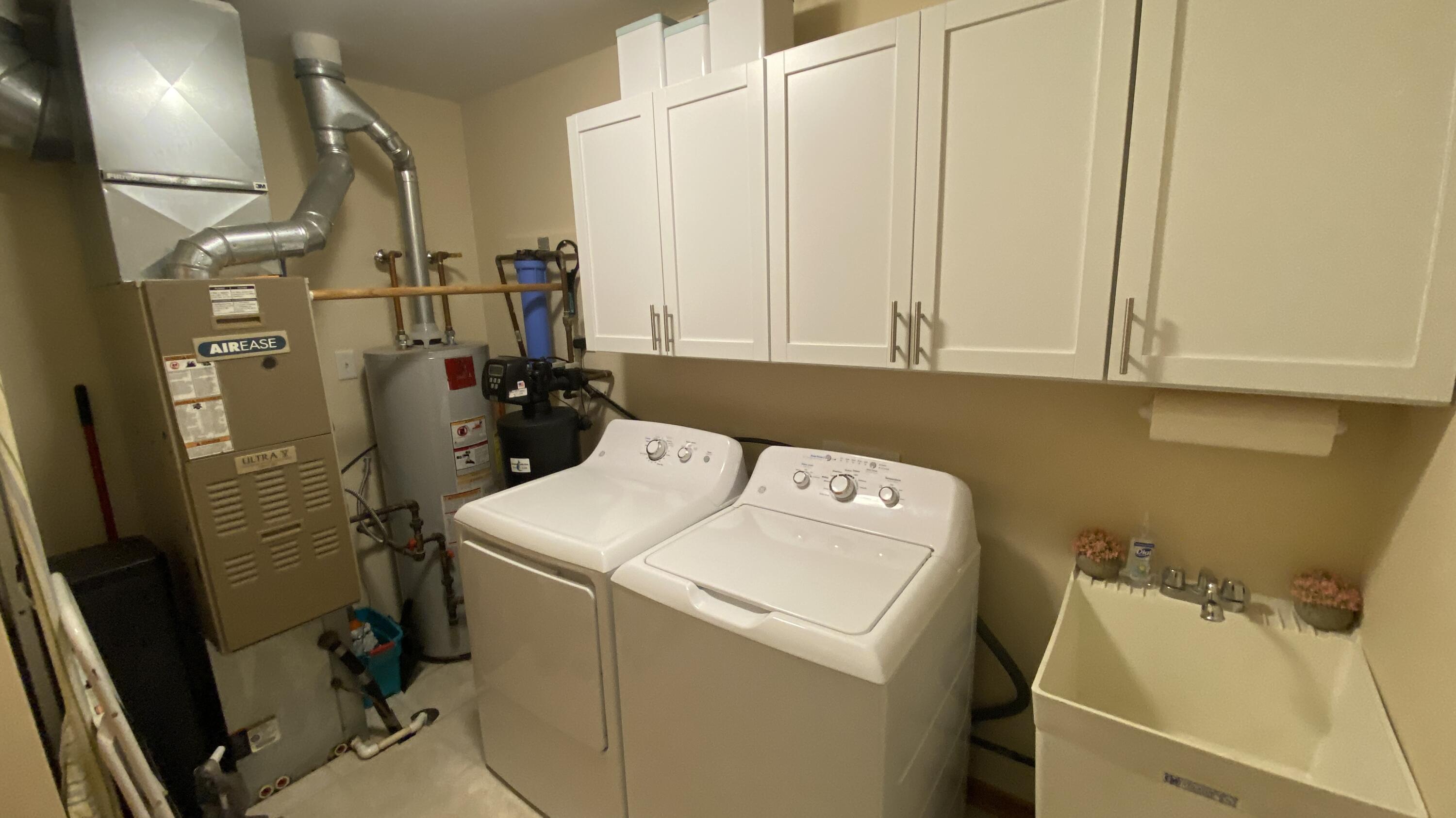 14806 Carey Street Unit: B