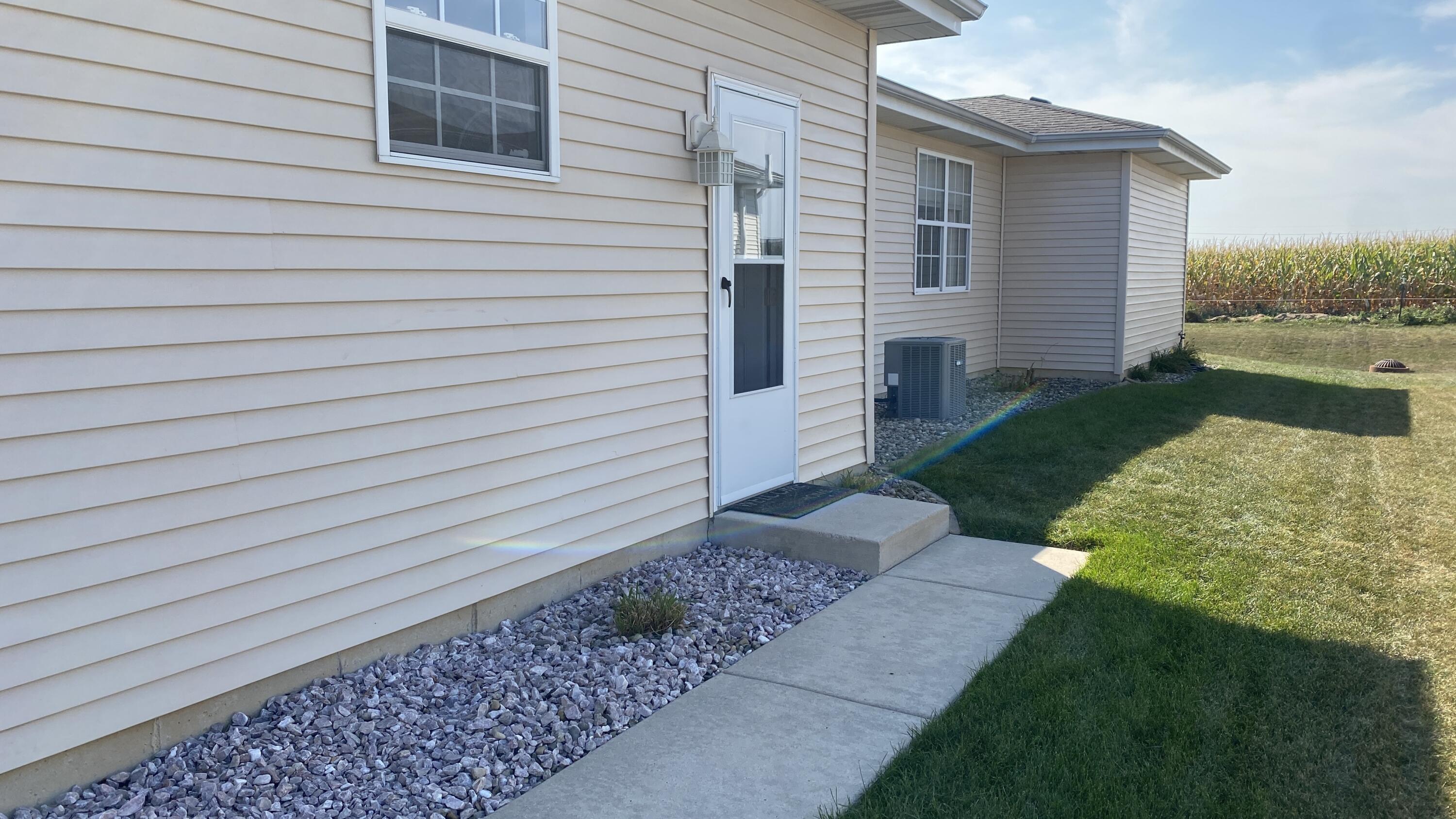 14806 Carey Street Unit: B