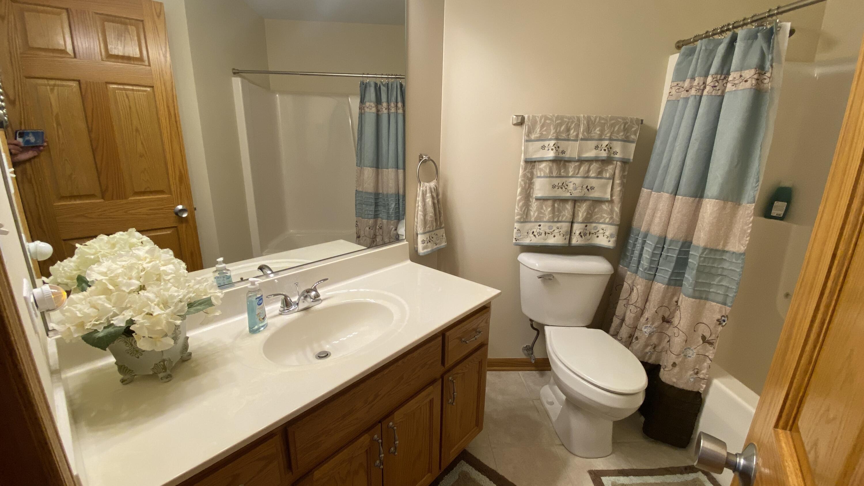 14806 Carey Street Unit: B