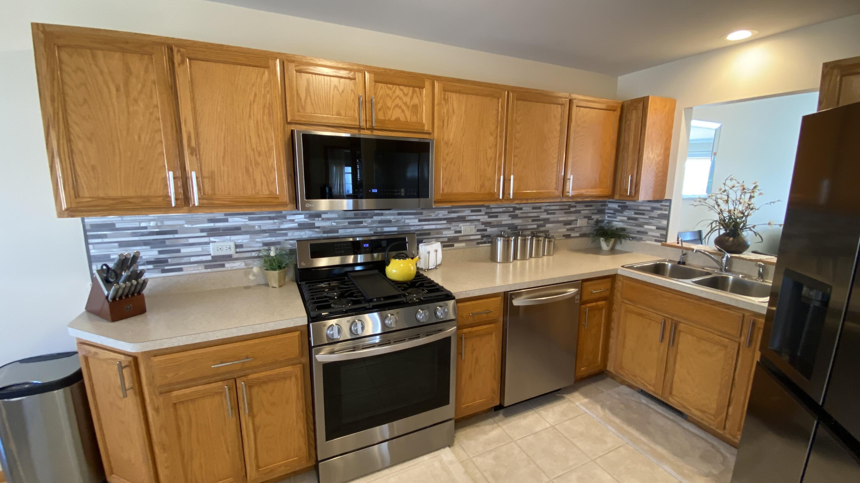 14806 Carey Street Unit: B