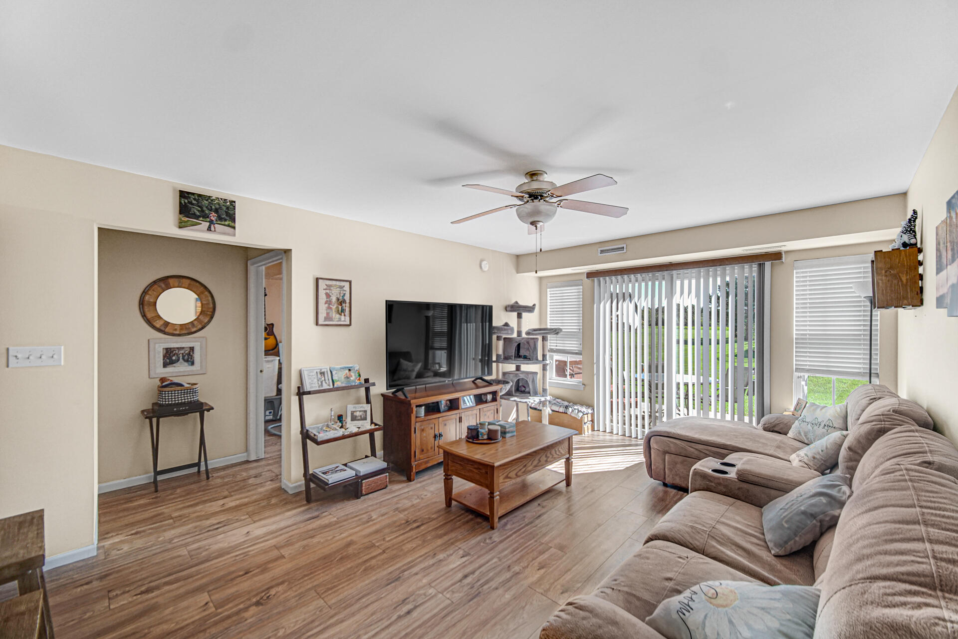 14635 Euclid Avenue Unit: A