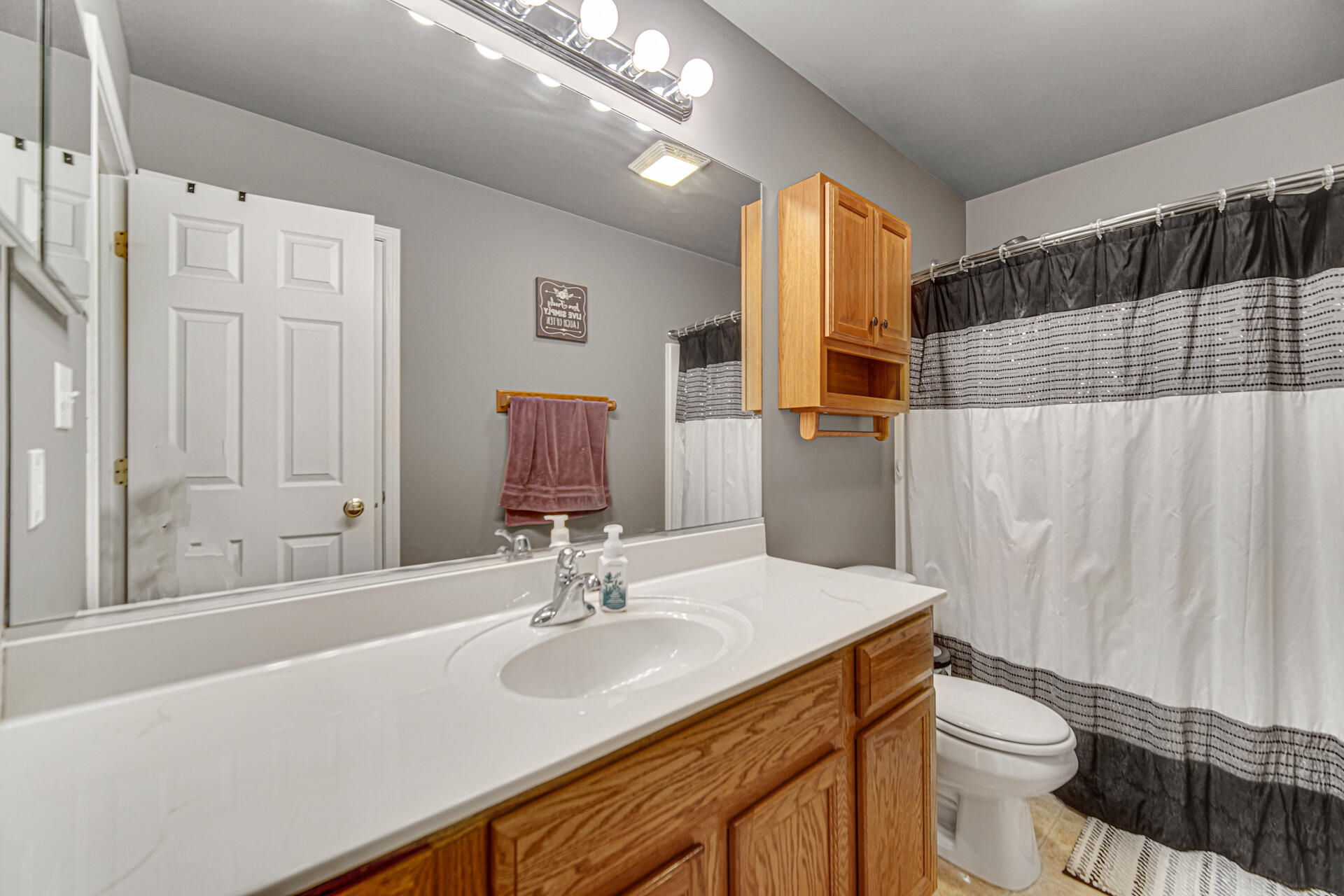 14635 Euclid Avenue Unit: A