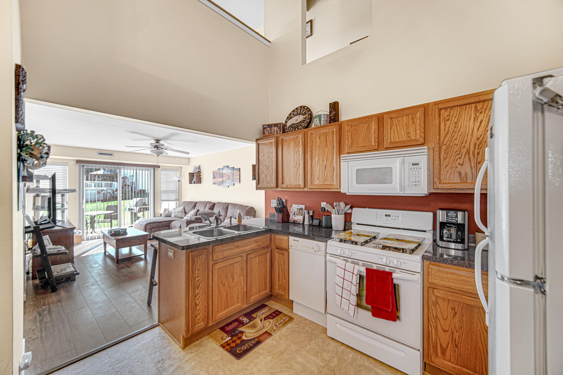 14635 Euclid Avenue Unit: A