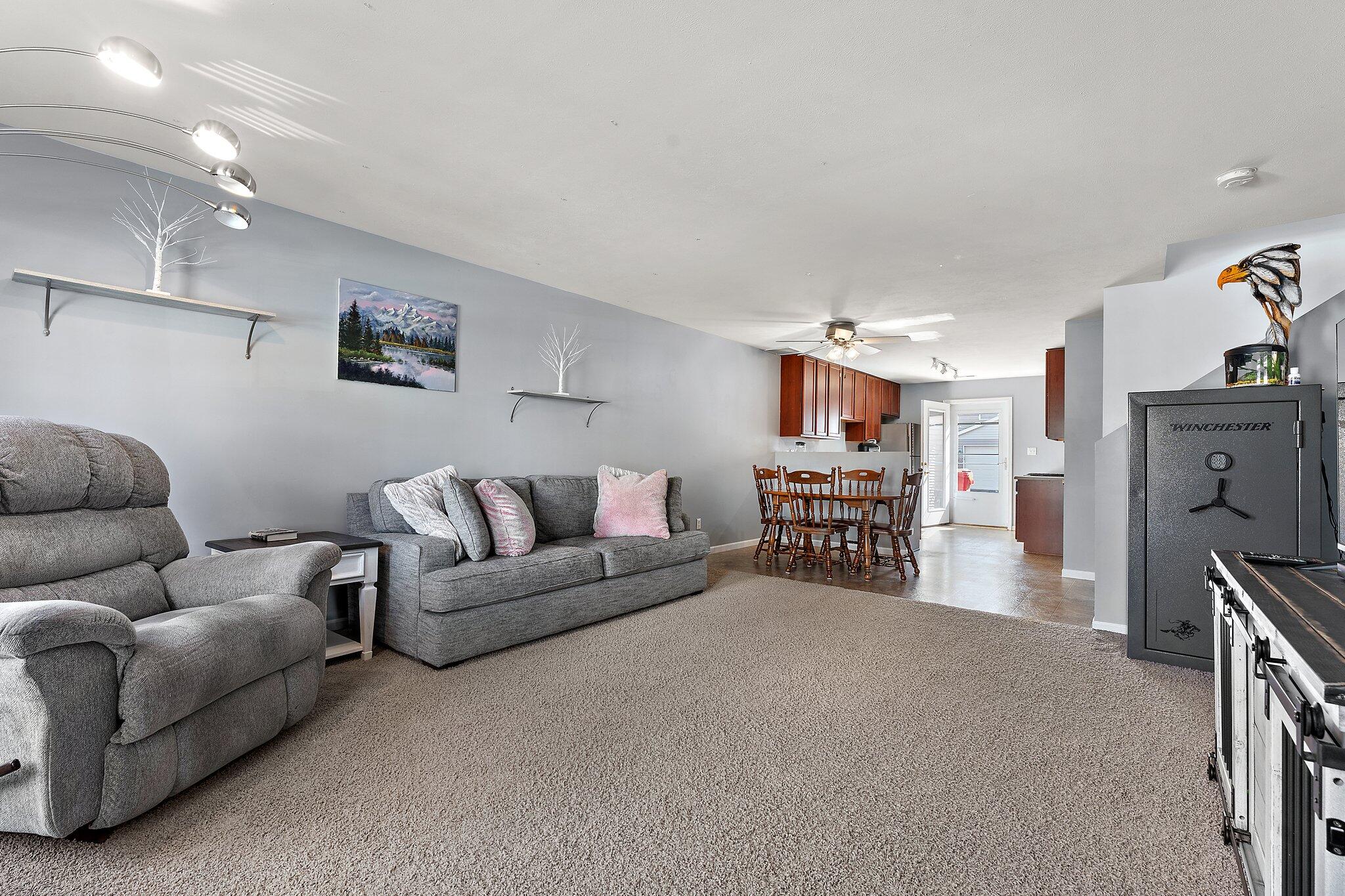 10317 Paramount Way
