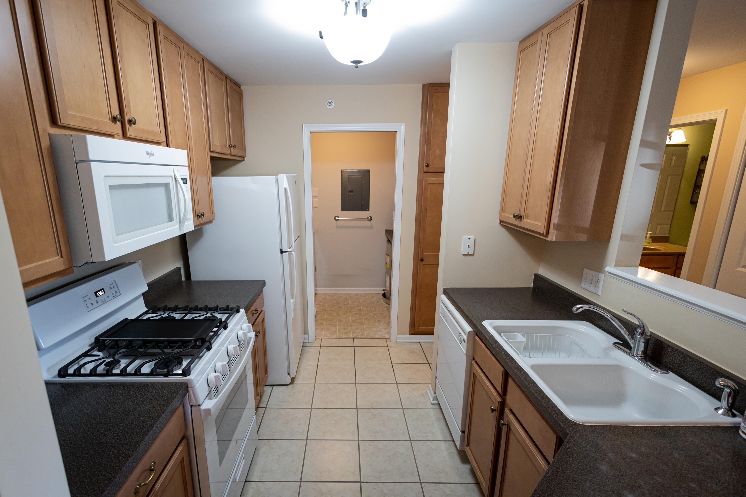 1608 White Oak Circle Unit: 2A