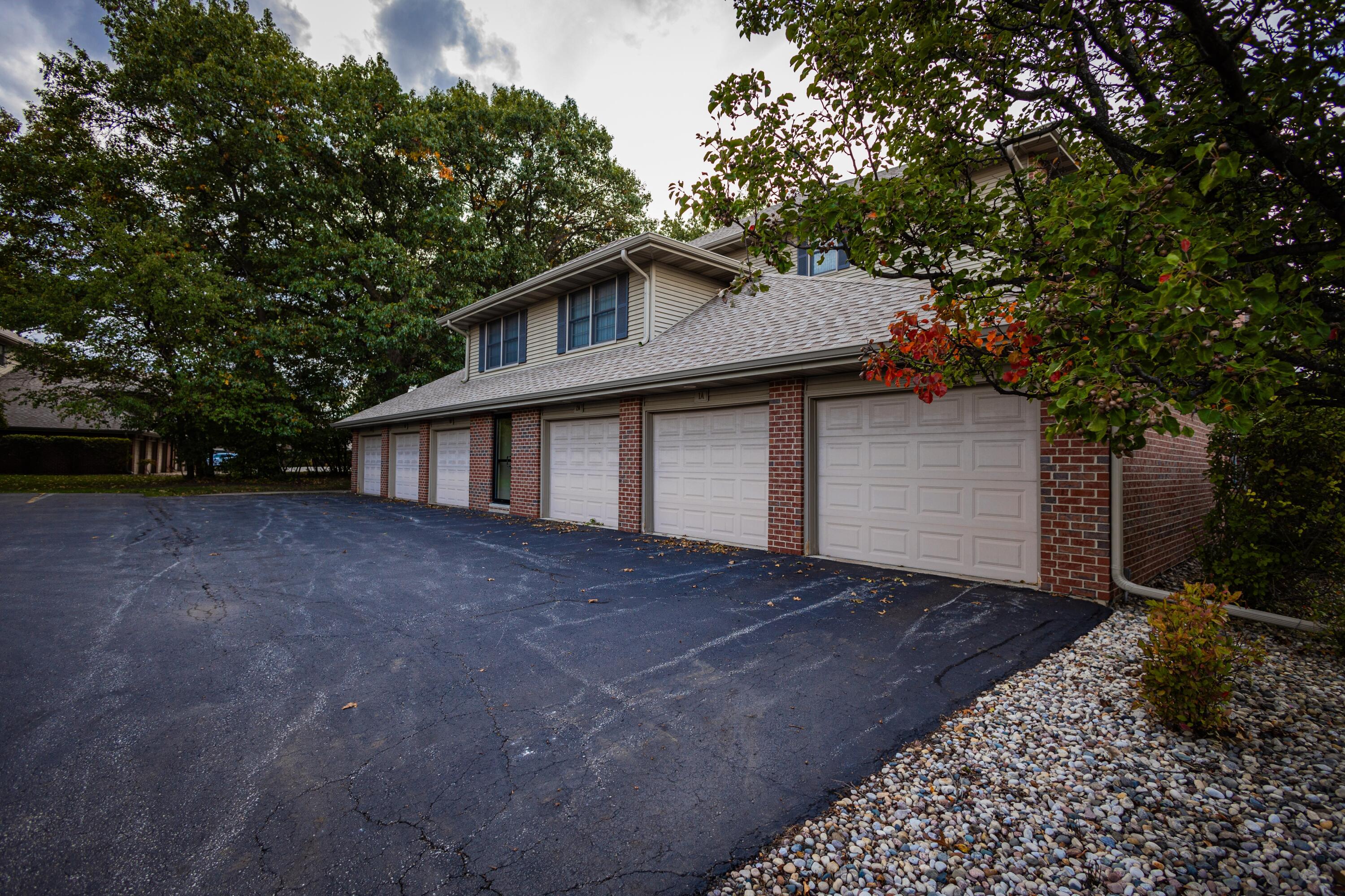 1608 White Oak Circle Unit: 2A