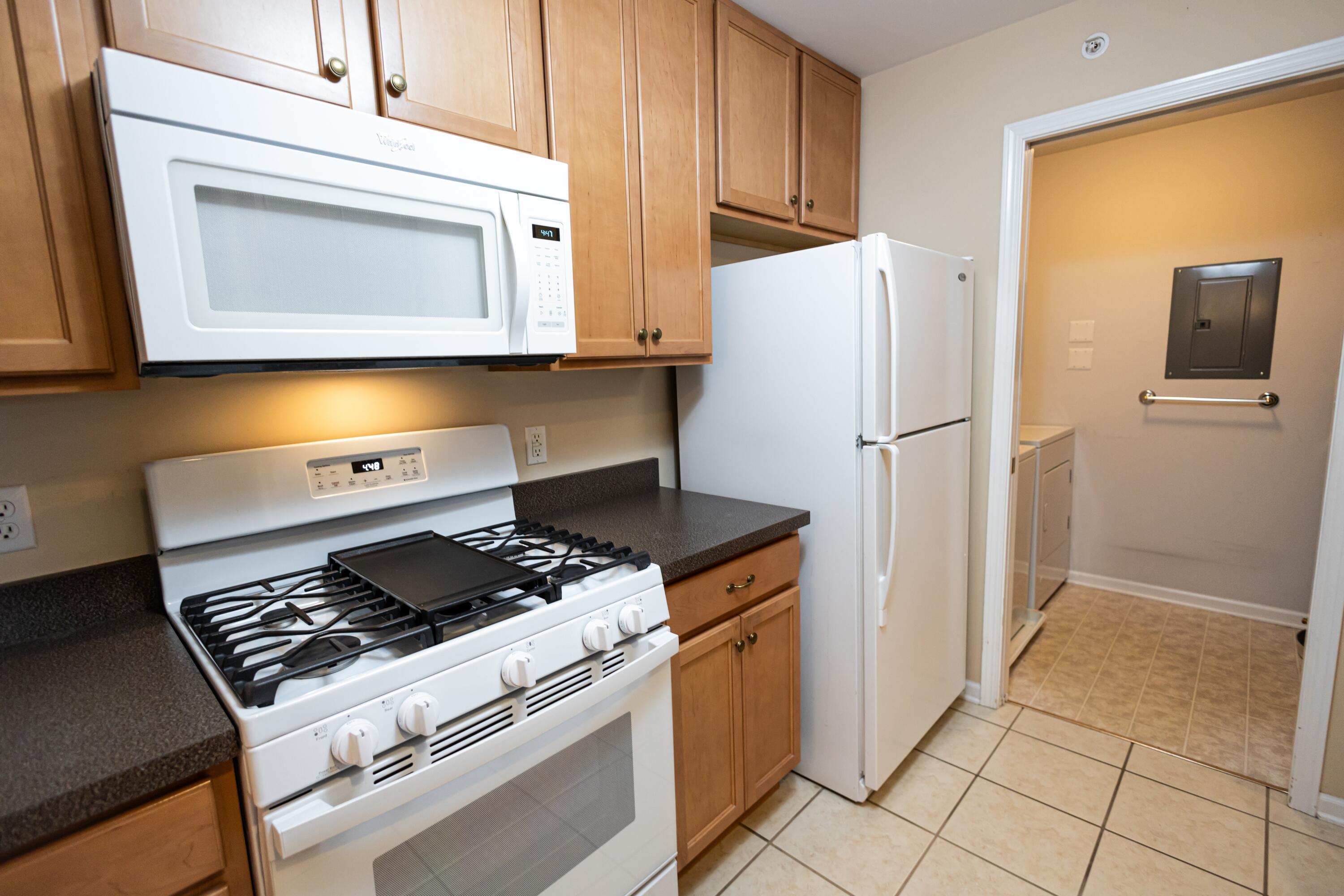 1608 White Oak Circle Unit: 2A