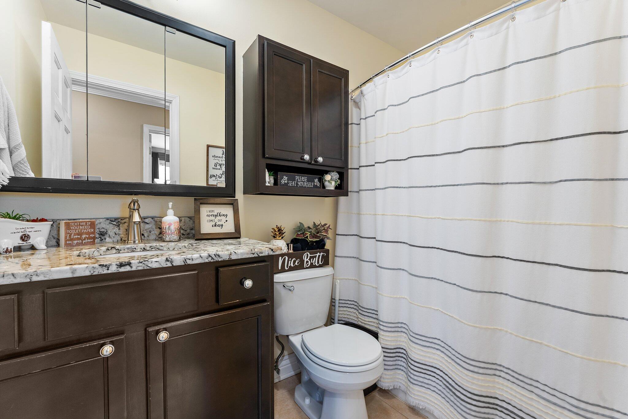 334 Forsythia Street SE