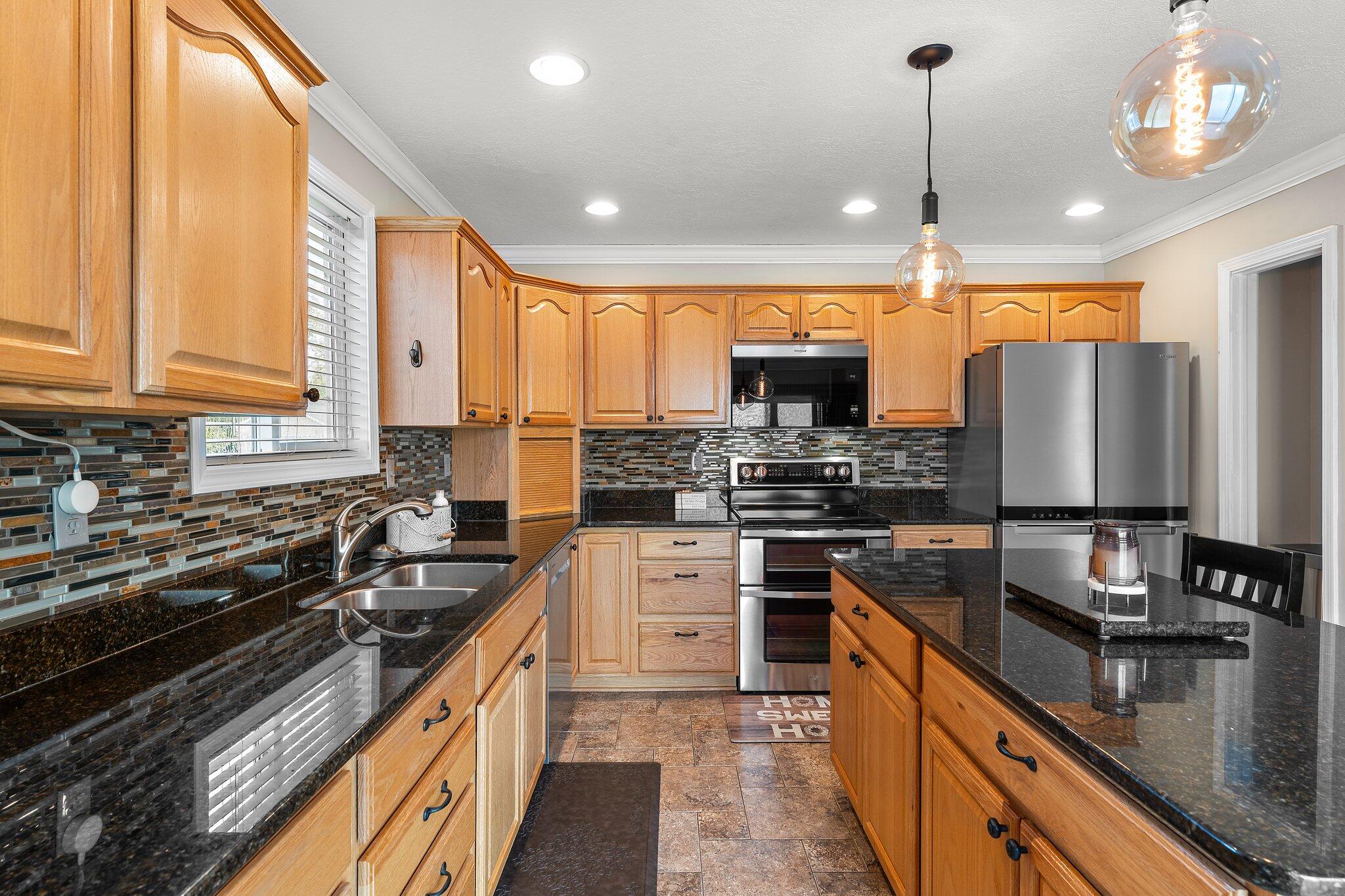 334 Forsythia Street SE