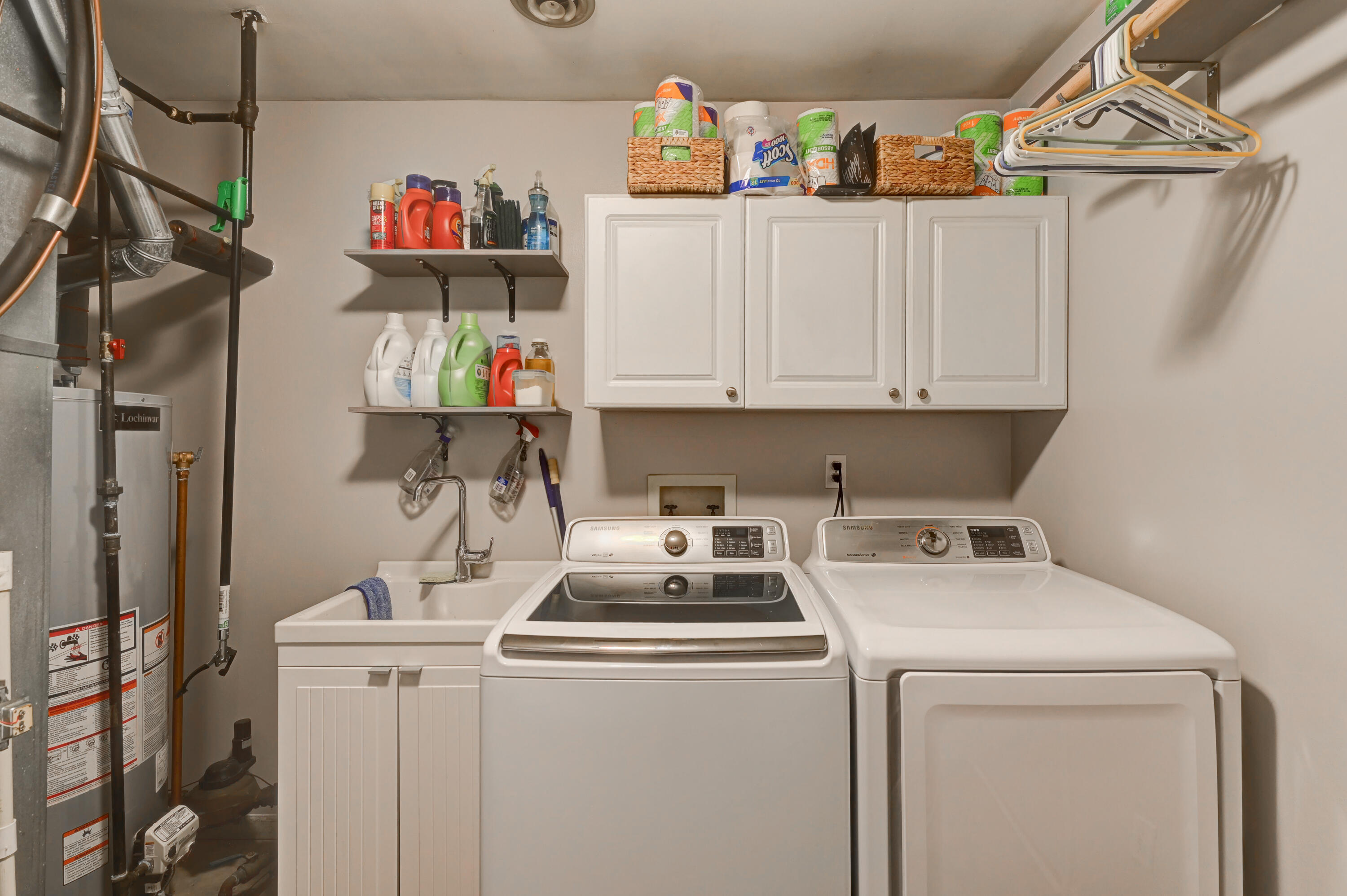 2237 Sandridge Lane
