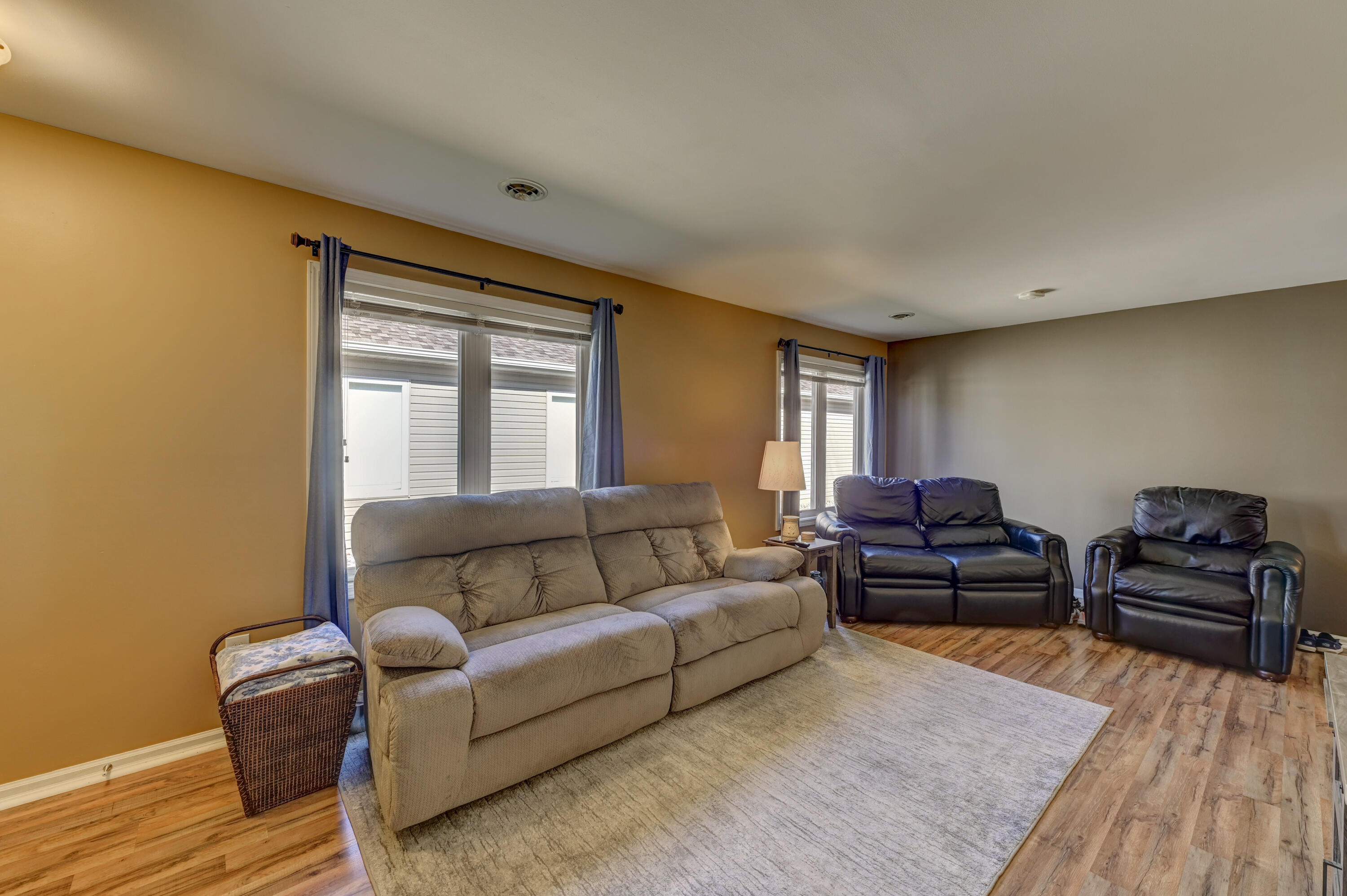 2237 Sandridge Lane