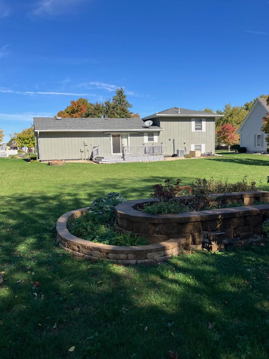 9803 W 136th Place