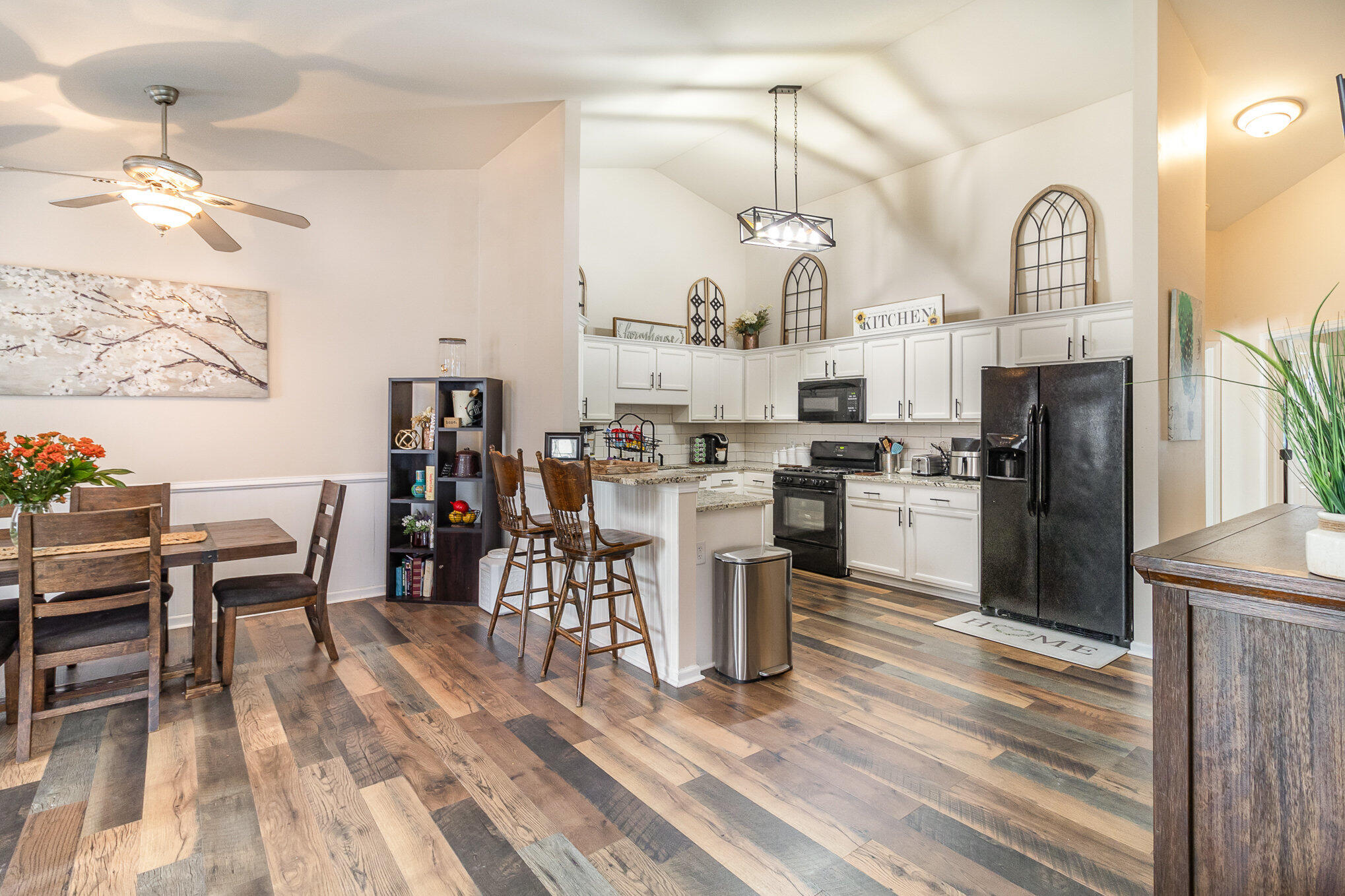 1087 Csokasy Court
