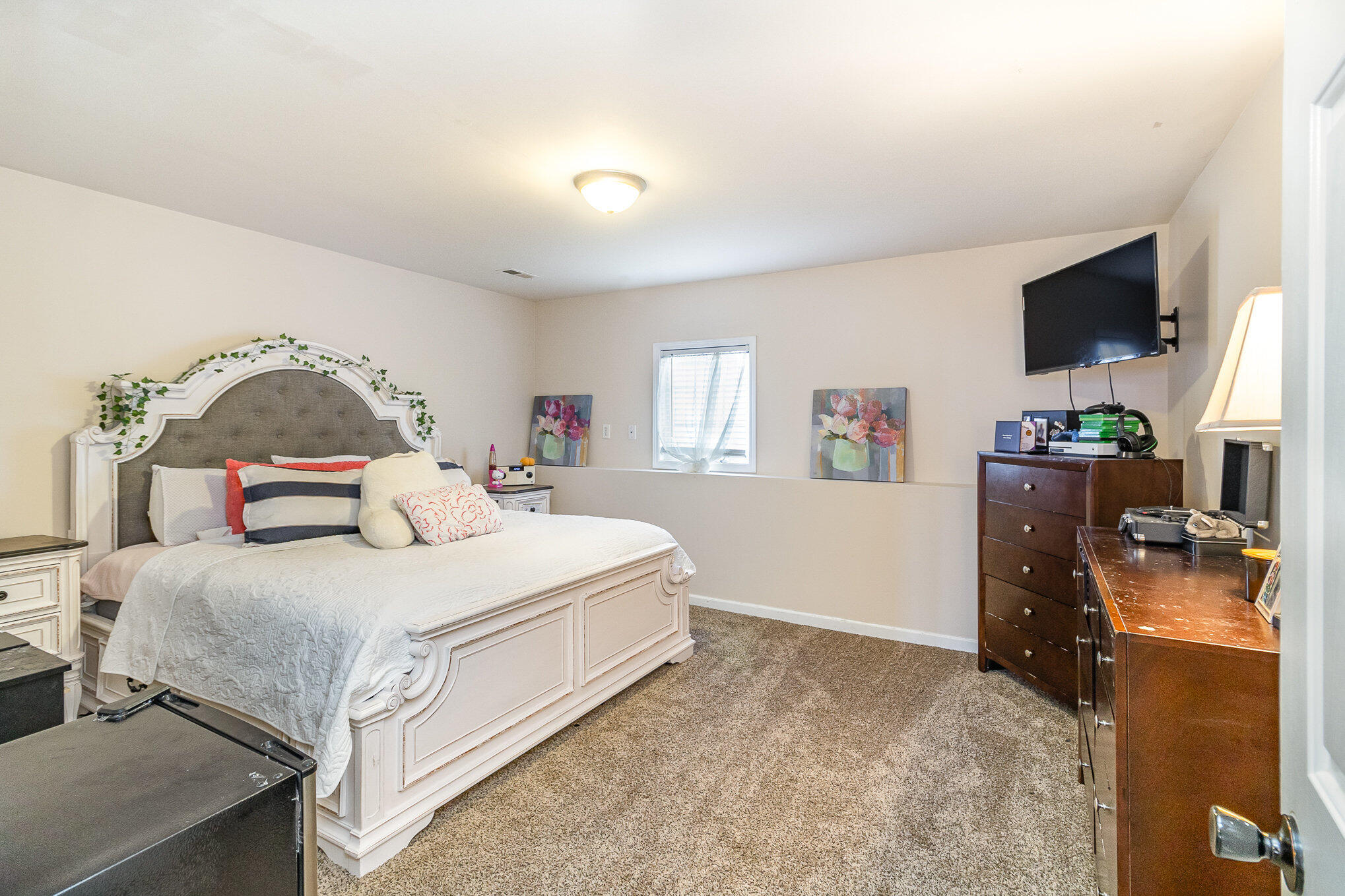1087 Csokasy Court