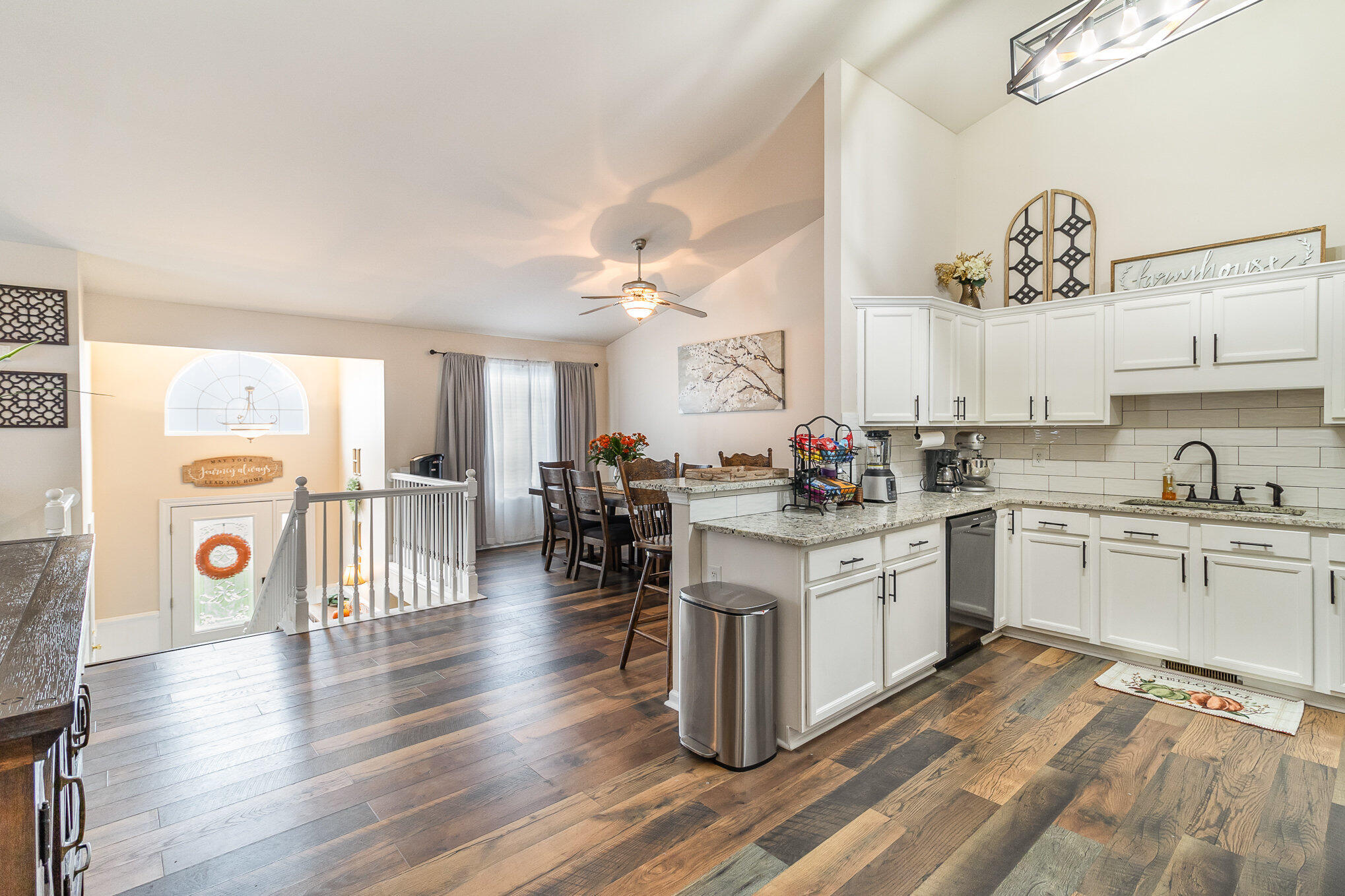 1087 Csokasy Court
