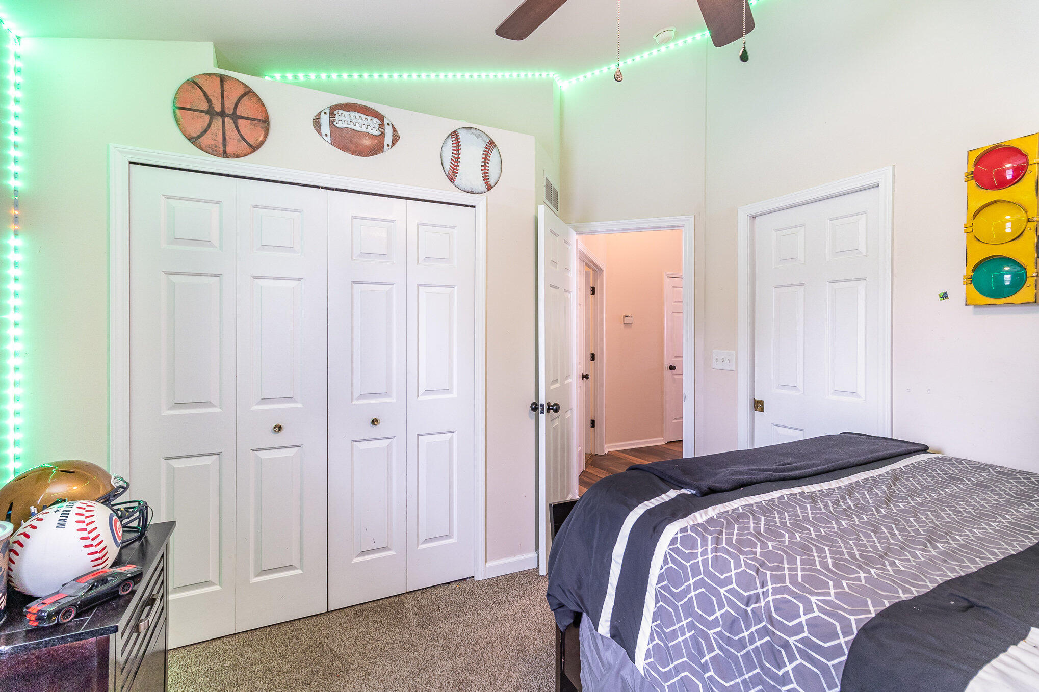 1087 Csokasy Court