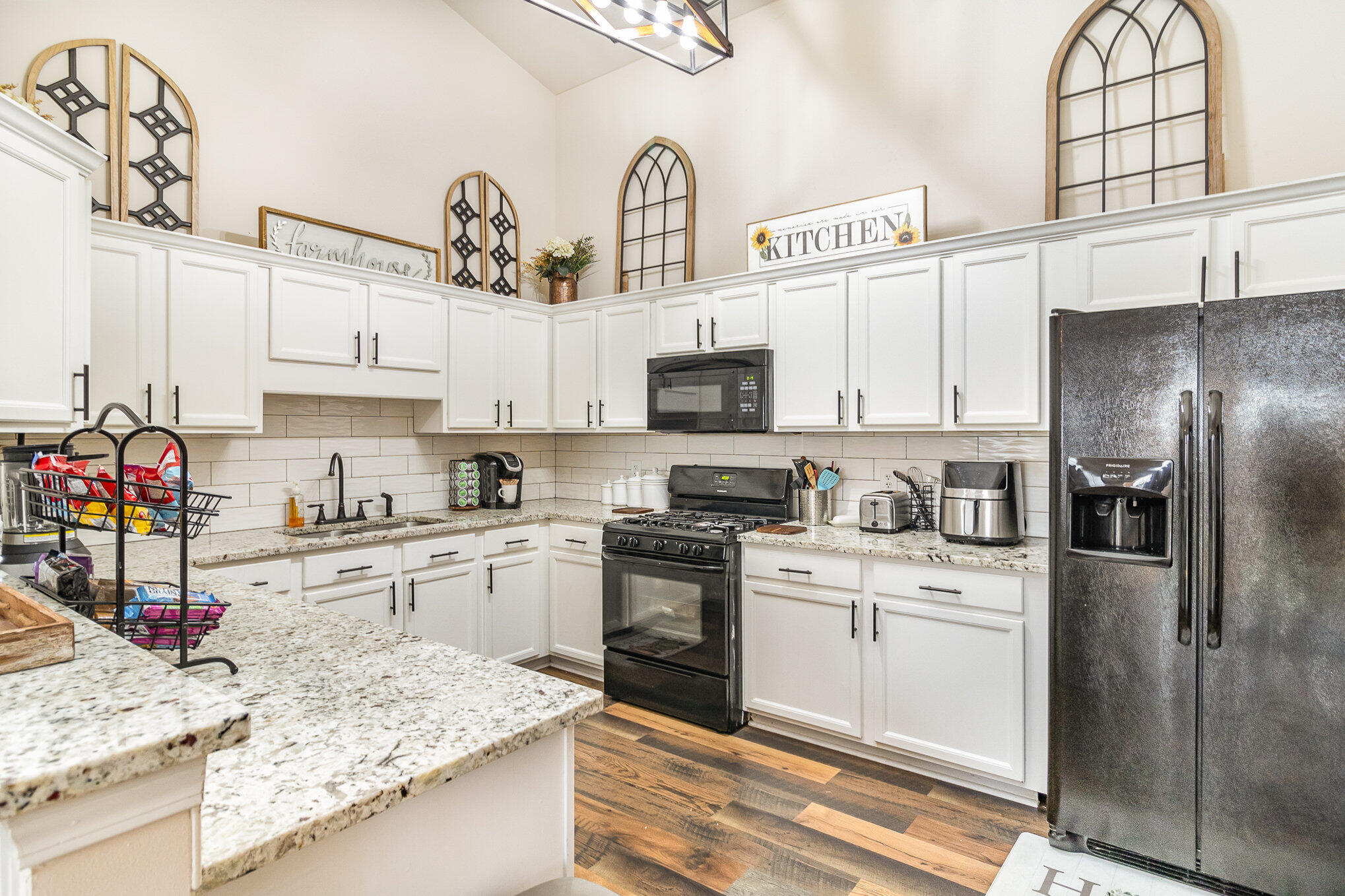 1087 Csokasy Court