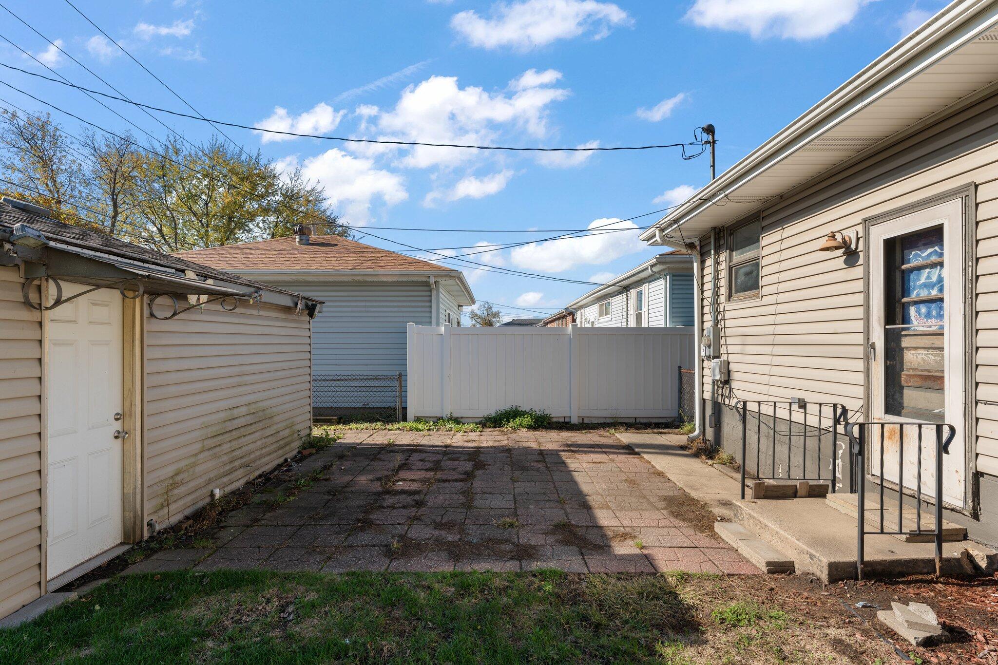 3248 165th Street