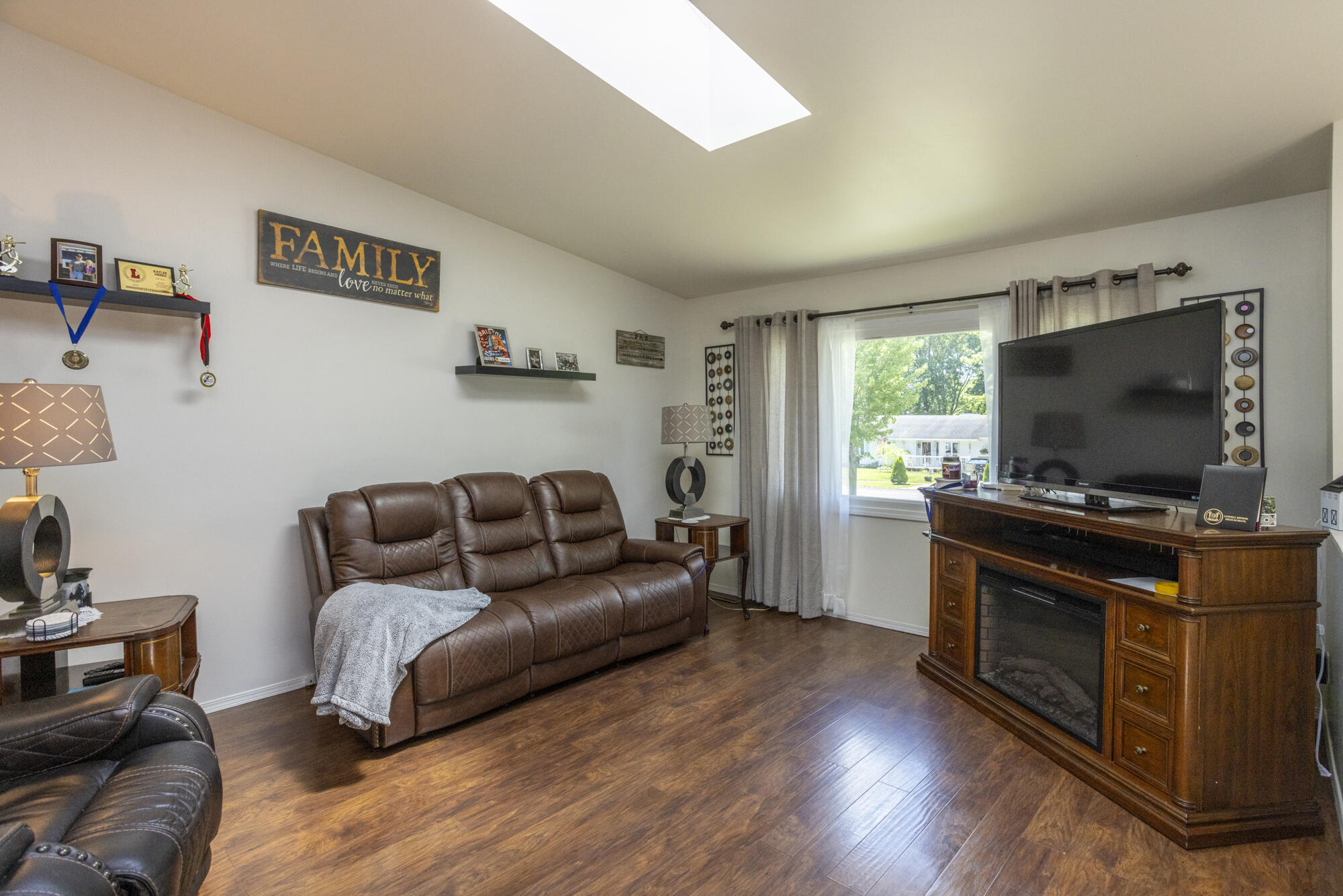 1512 Tiffany Court