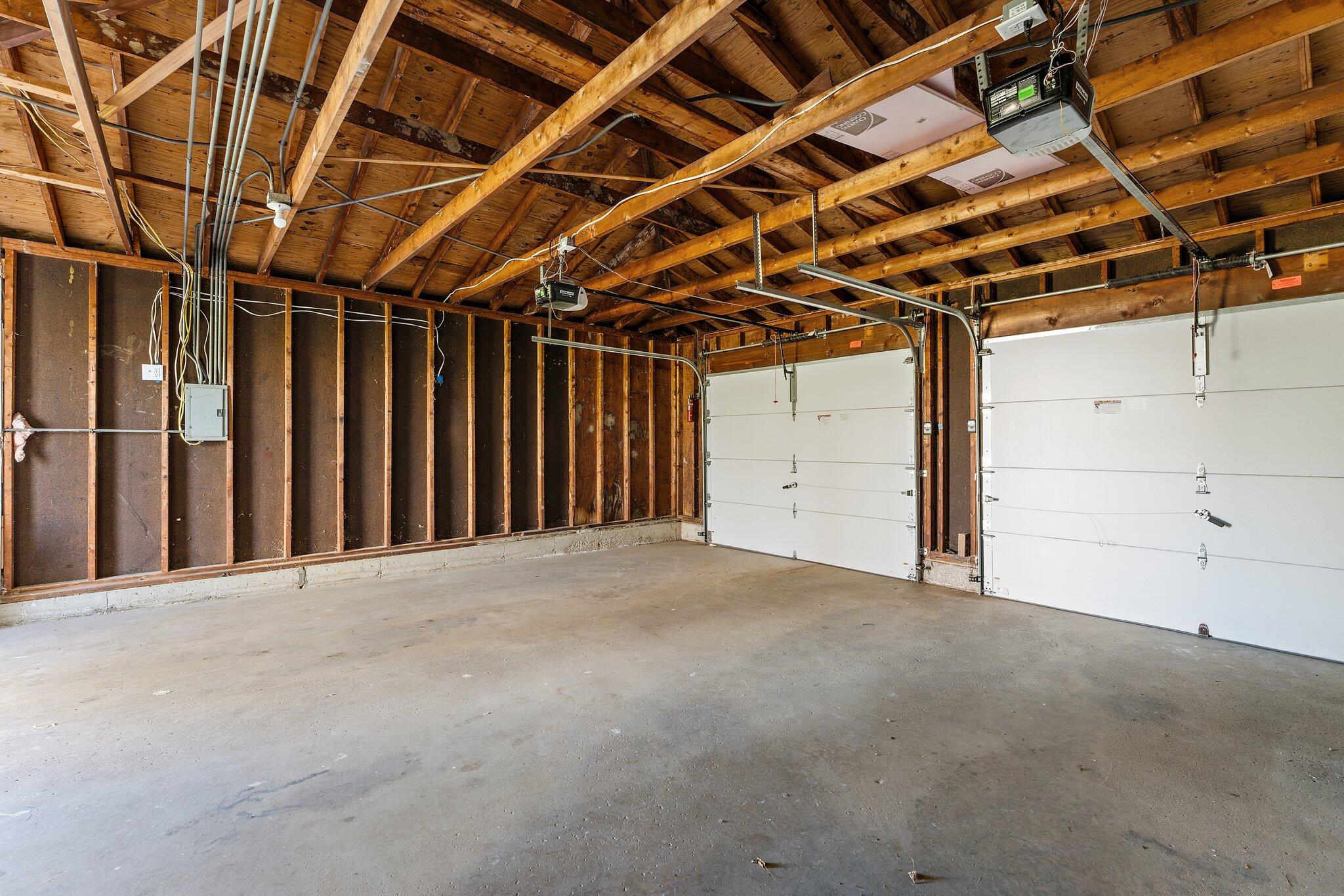 6510 E 85th Court